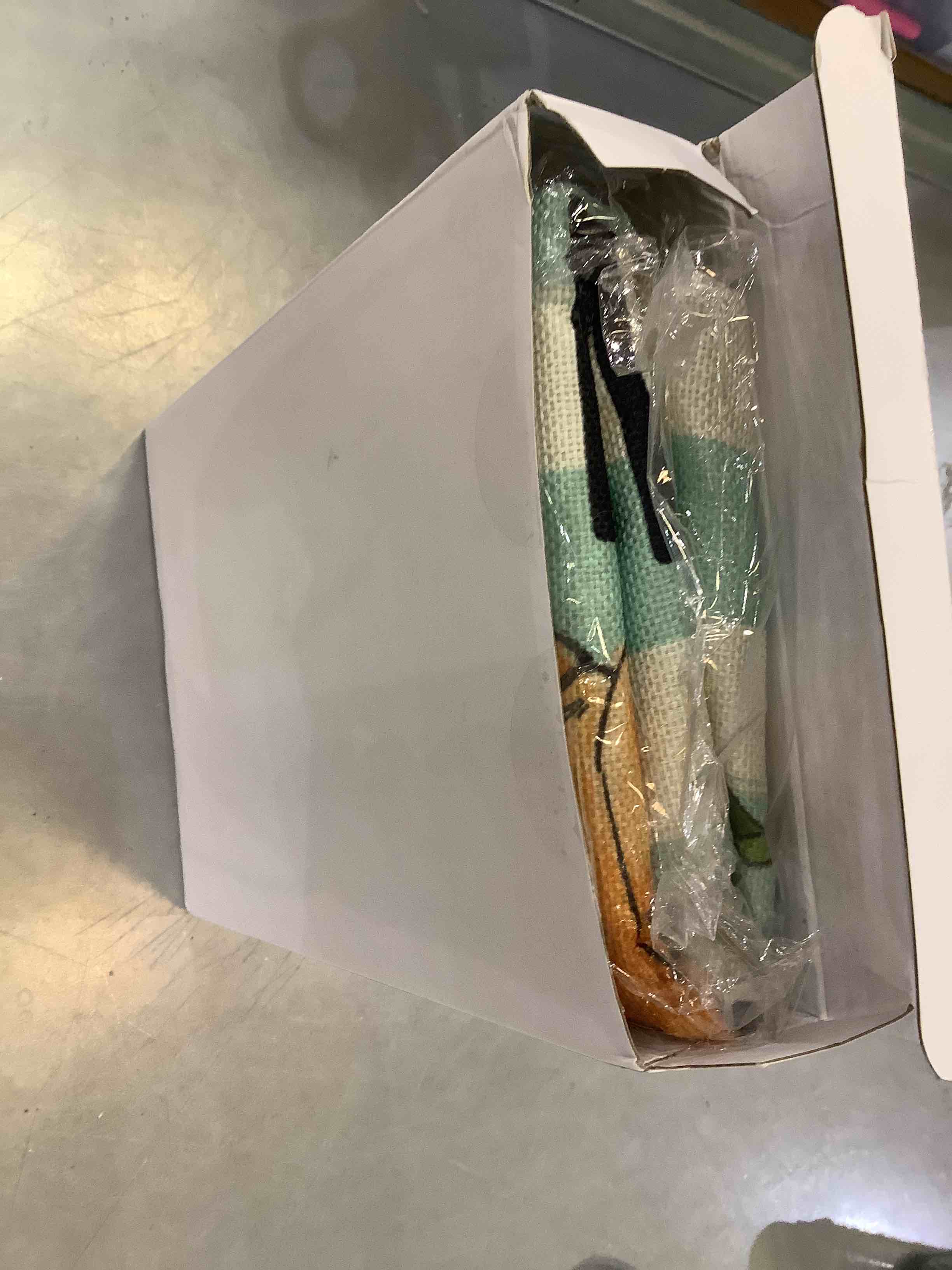 Onerisly Easter Pillow Covers 18x18, Bunny Eggs Carrots Throw Pillow Covers, Pillow Covers for Sofa Couch Bed Home Outdoor Car Easter Decorations