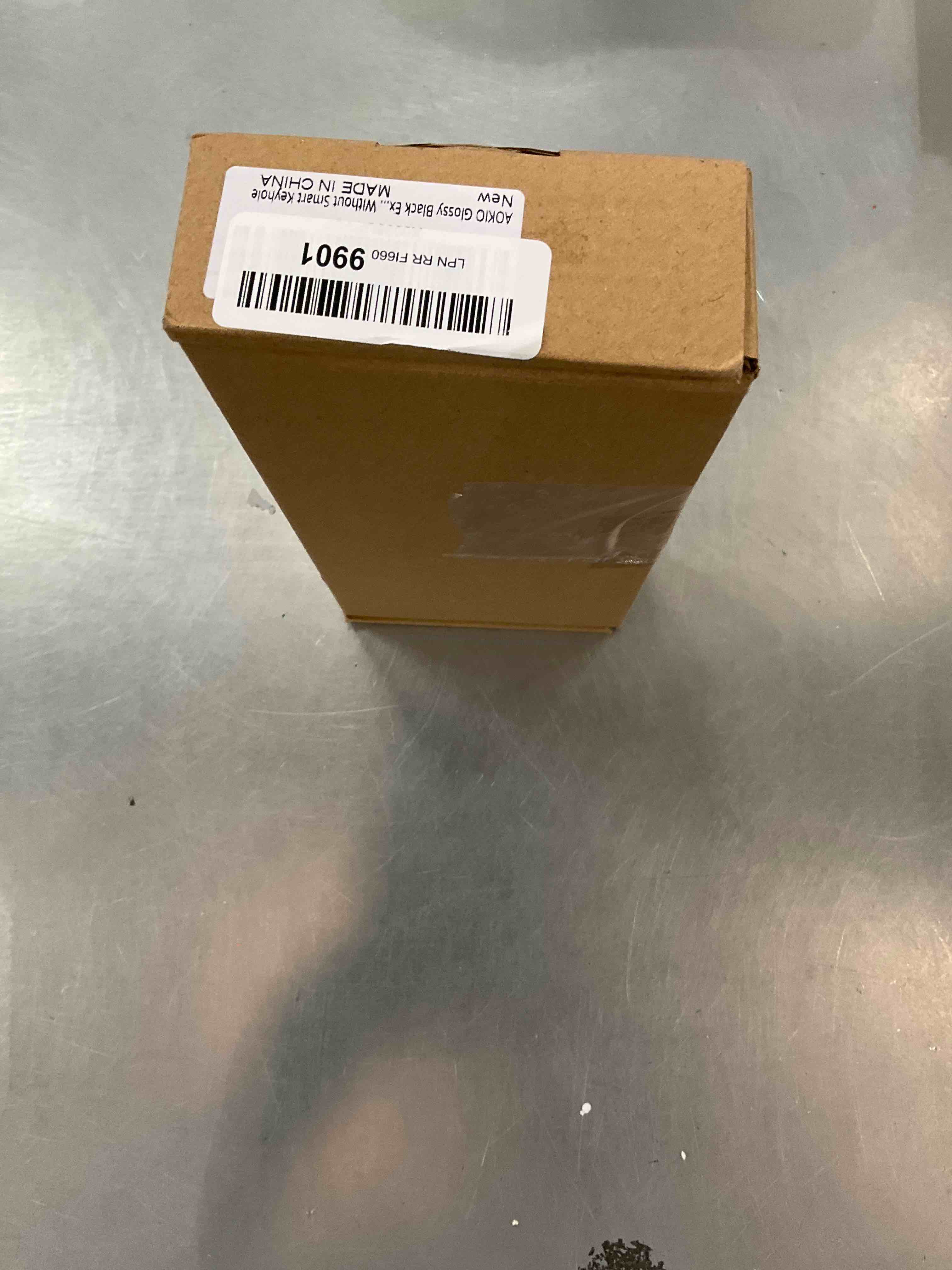 https://s3.amazonaws.com/lotting-images-prod/bidfta/EXS00194555_1683052349238.jpeg