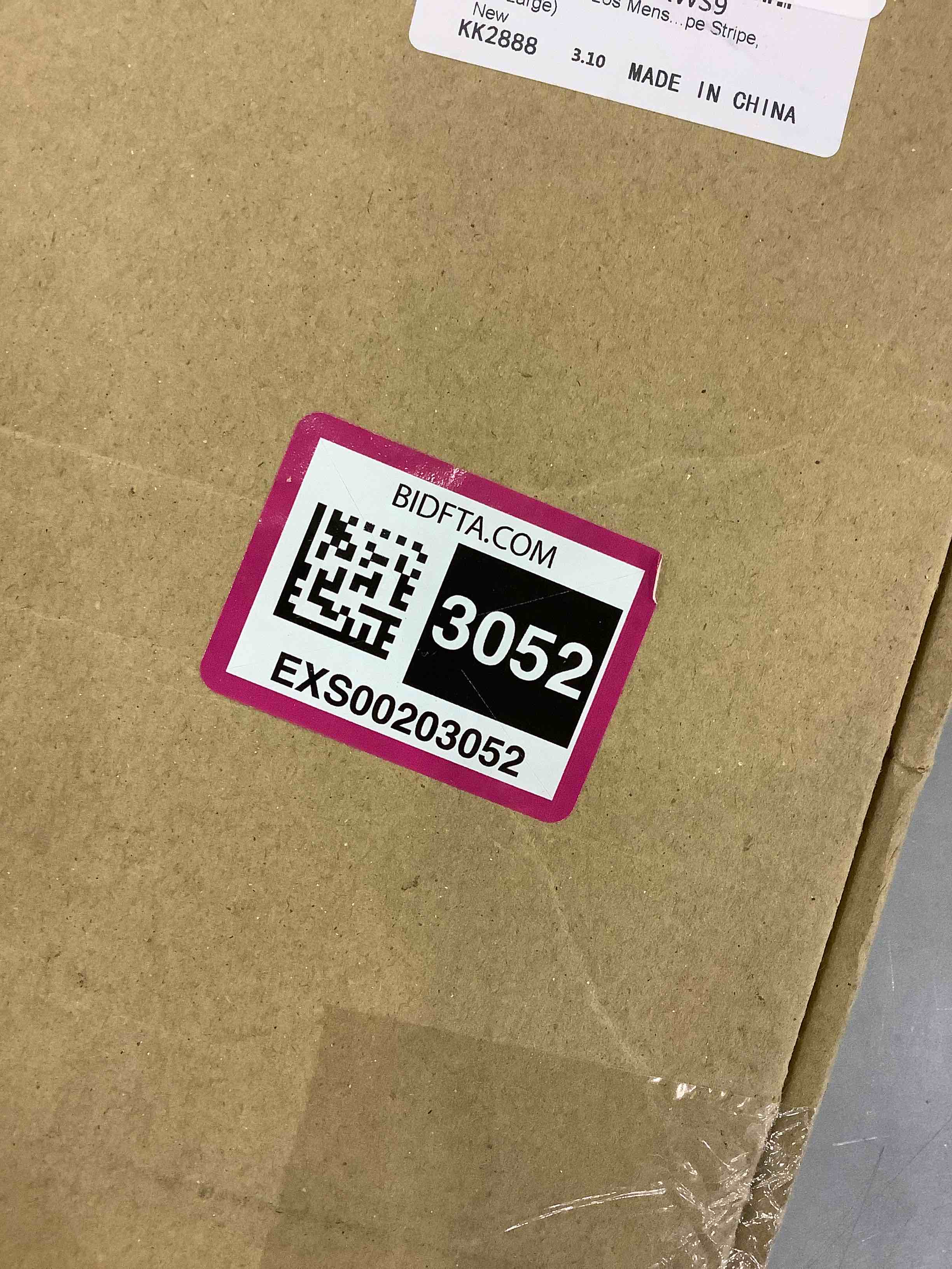 https://s3.amazonaws.com/lotting-images-prod/bidfta/EXS00203052_1684759172323.jpeg