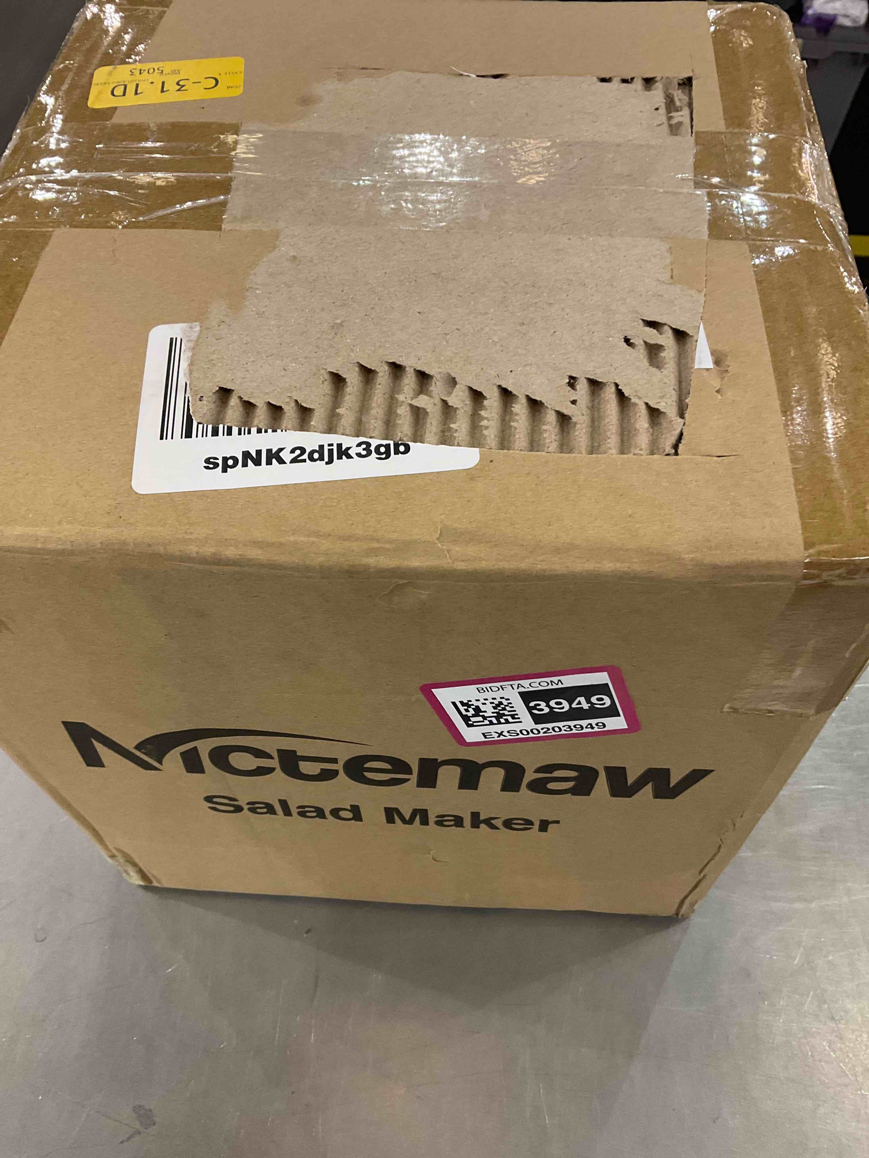 https://s3.amazonaws.com/lotting-images-prod/bidfta/EXS00203949_1684502630241.jpeg