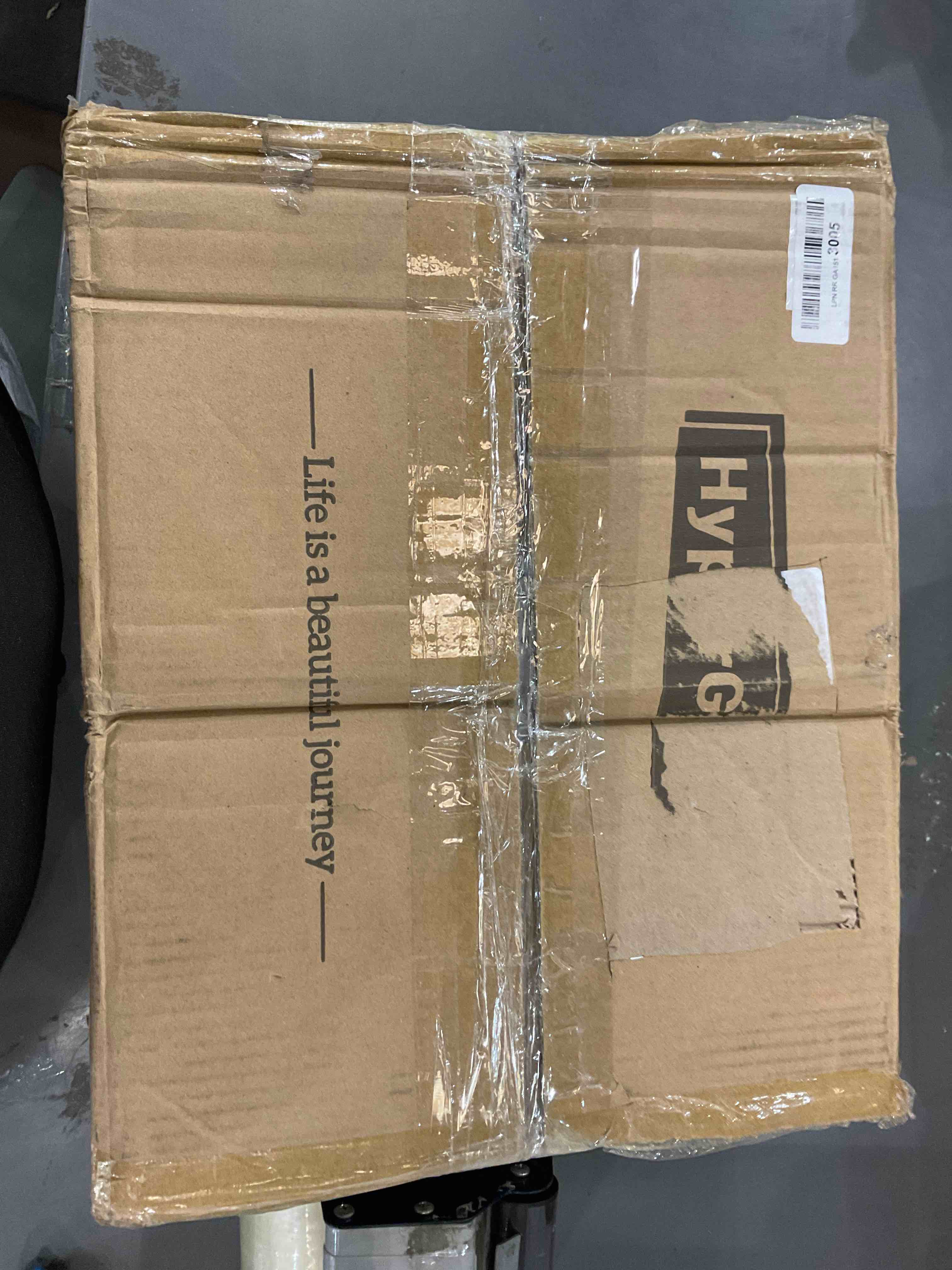 https://s3.amazonaws.com/lotting-images-prod/bidfta/EXS00203959_1684510808023.jpeg