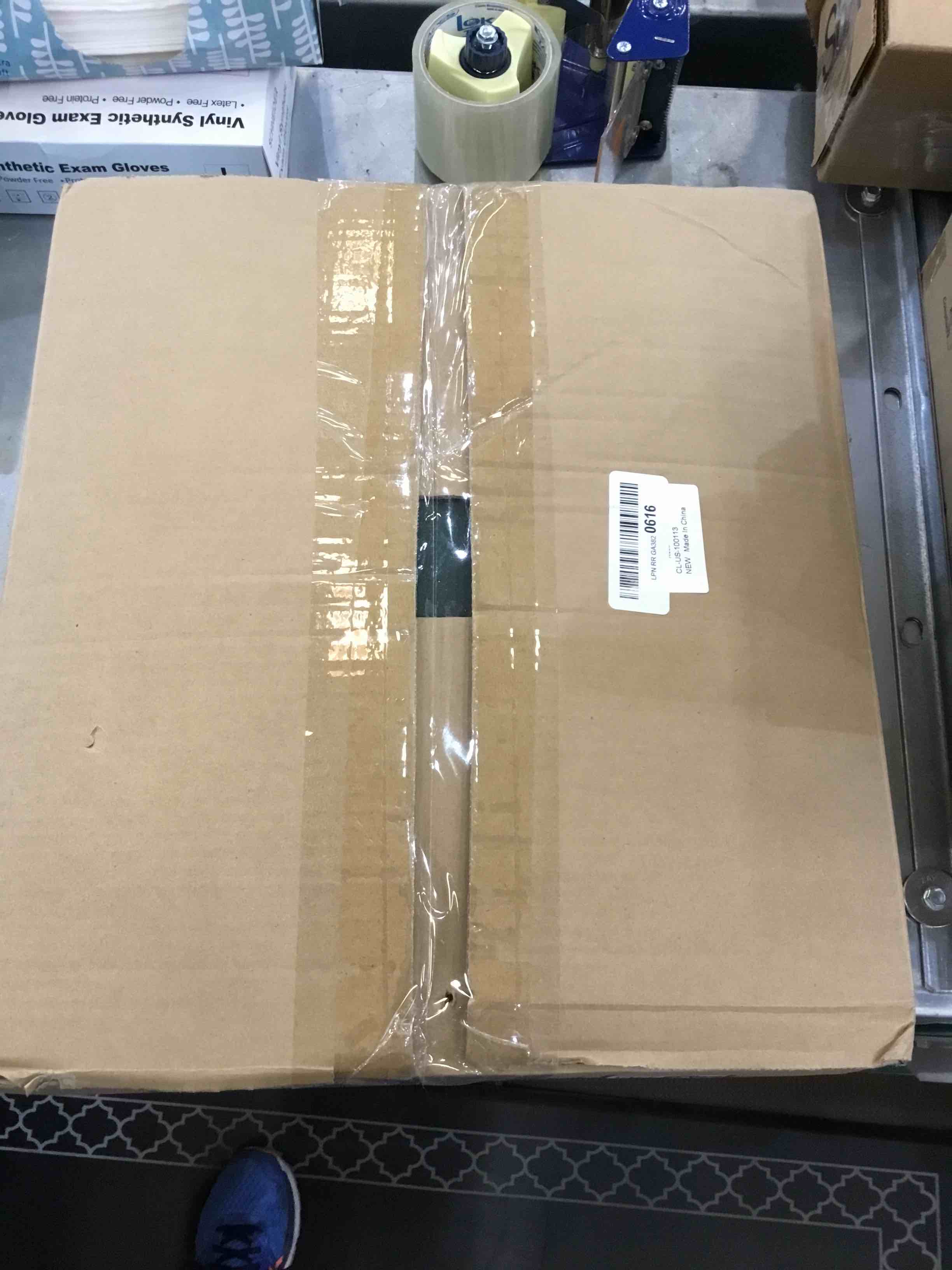 https://s3.amazonaws.com/lotting-images-prod/bidfta/EXS00204607_1684868635651.jpeg