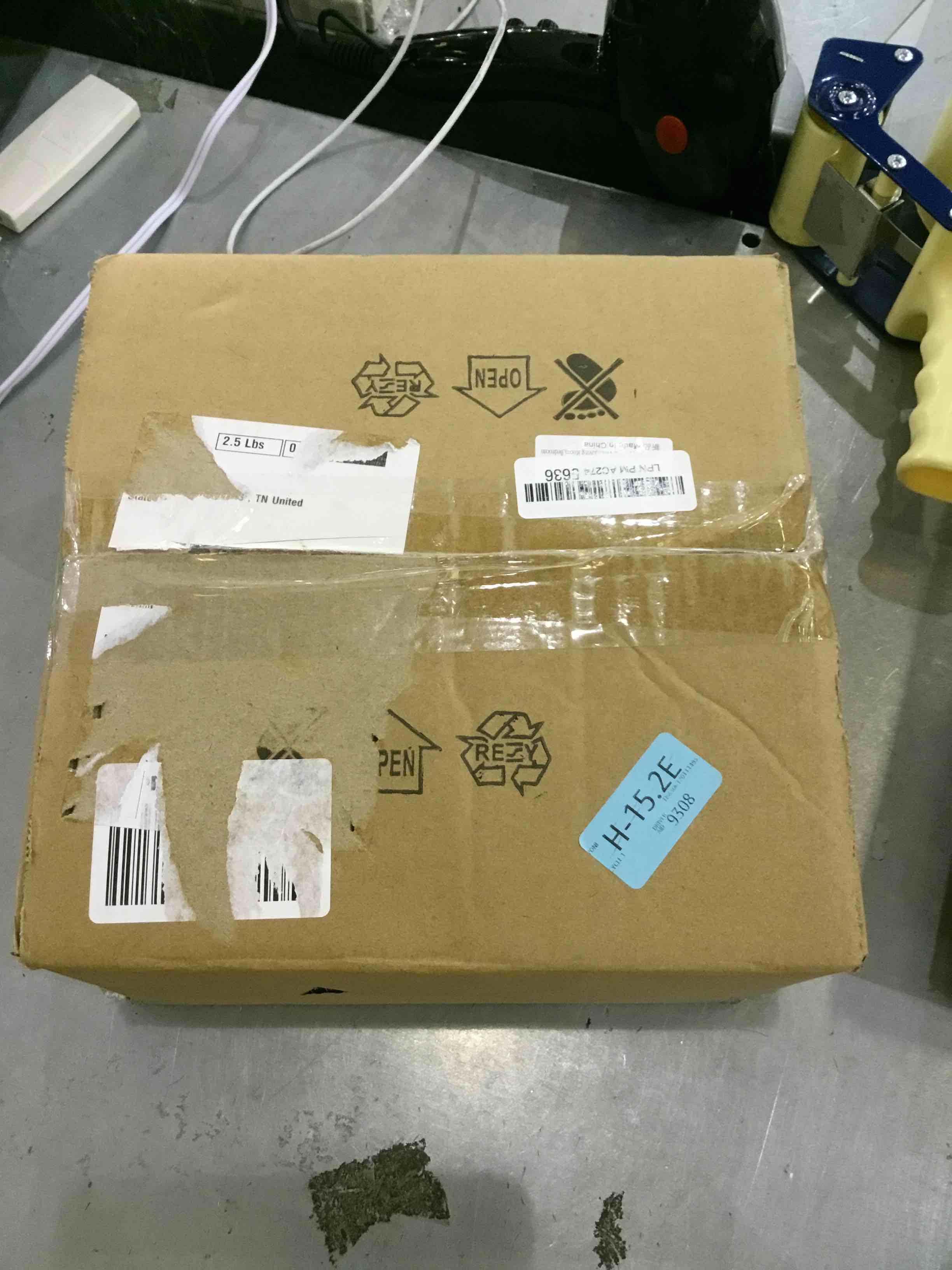 https://s3.amazonaws.com/lotting-images-prod/bidfta/EXS00205298_1685455832176.jpeg