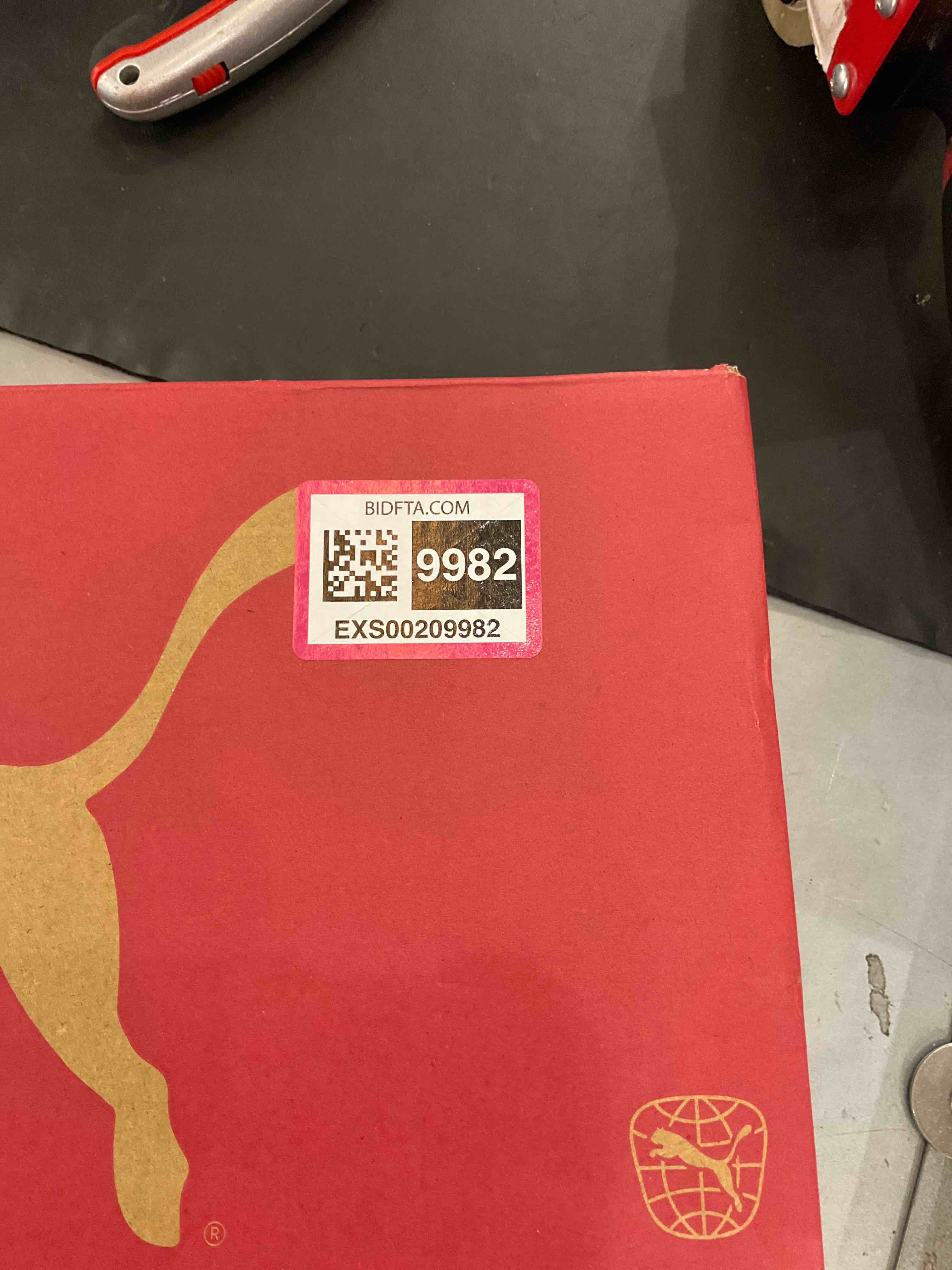 https://s3.amazonaws.com/lotting-images-prod/bidfta/EXS00209982_1693323792655.jpeg