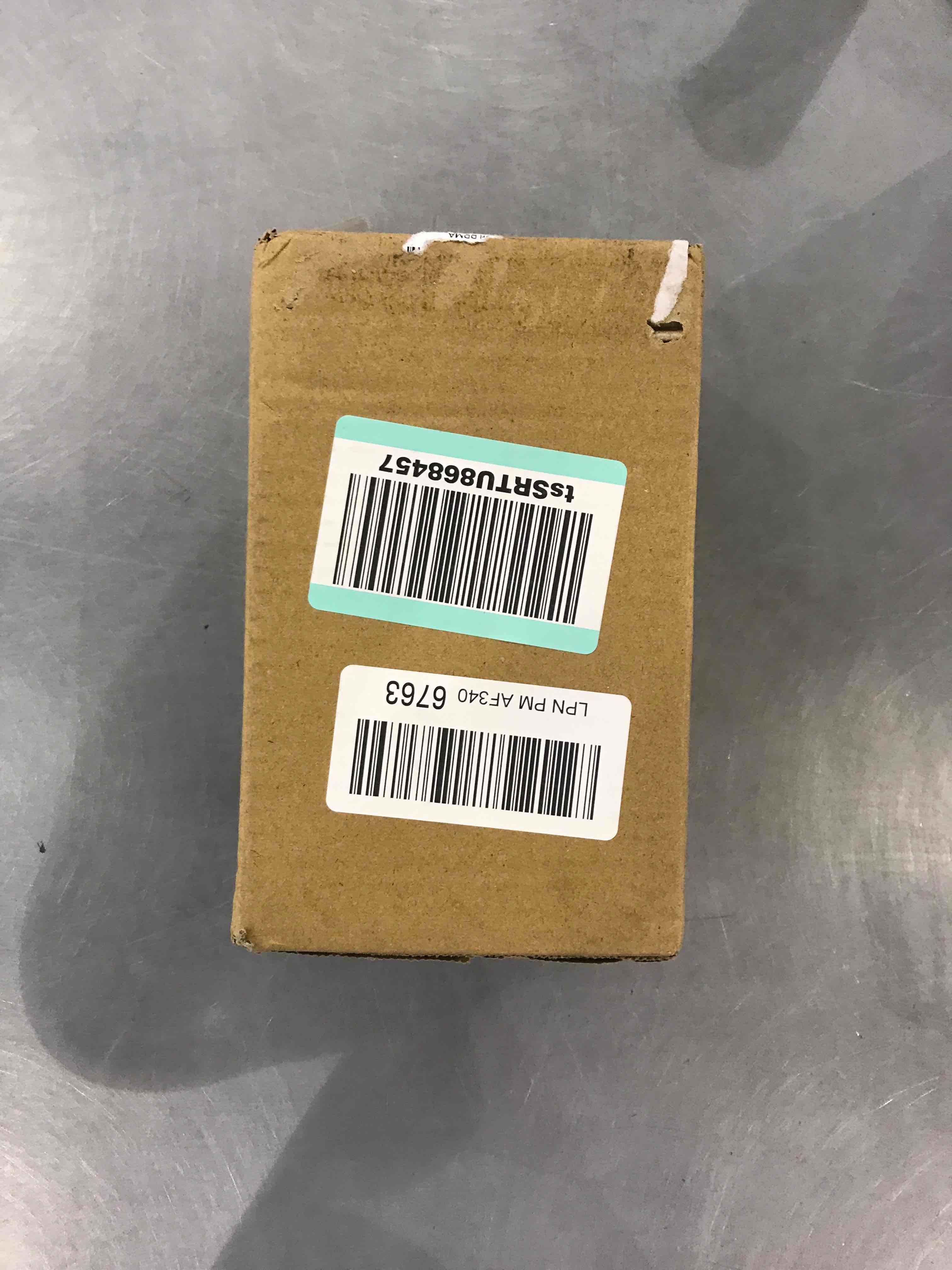 https://s3.amazonaws.com/lotting-images-prod/bidfta/EXS00214911_1683027704620.jpeg