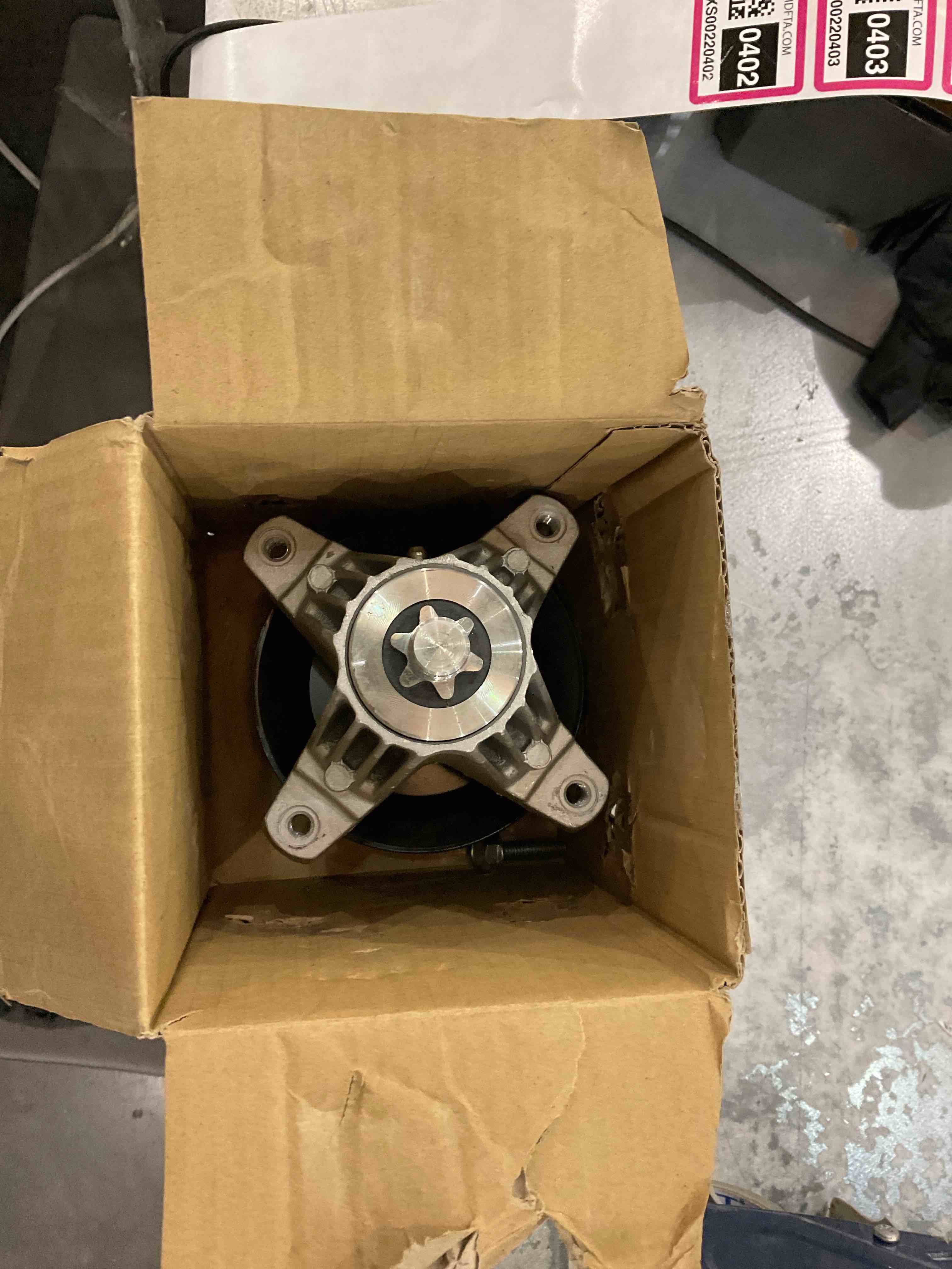 https://s3.amazonaws.com/lotting-images-prod/bidfta/EXS00220402_1686919138495.jpeg