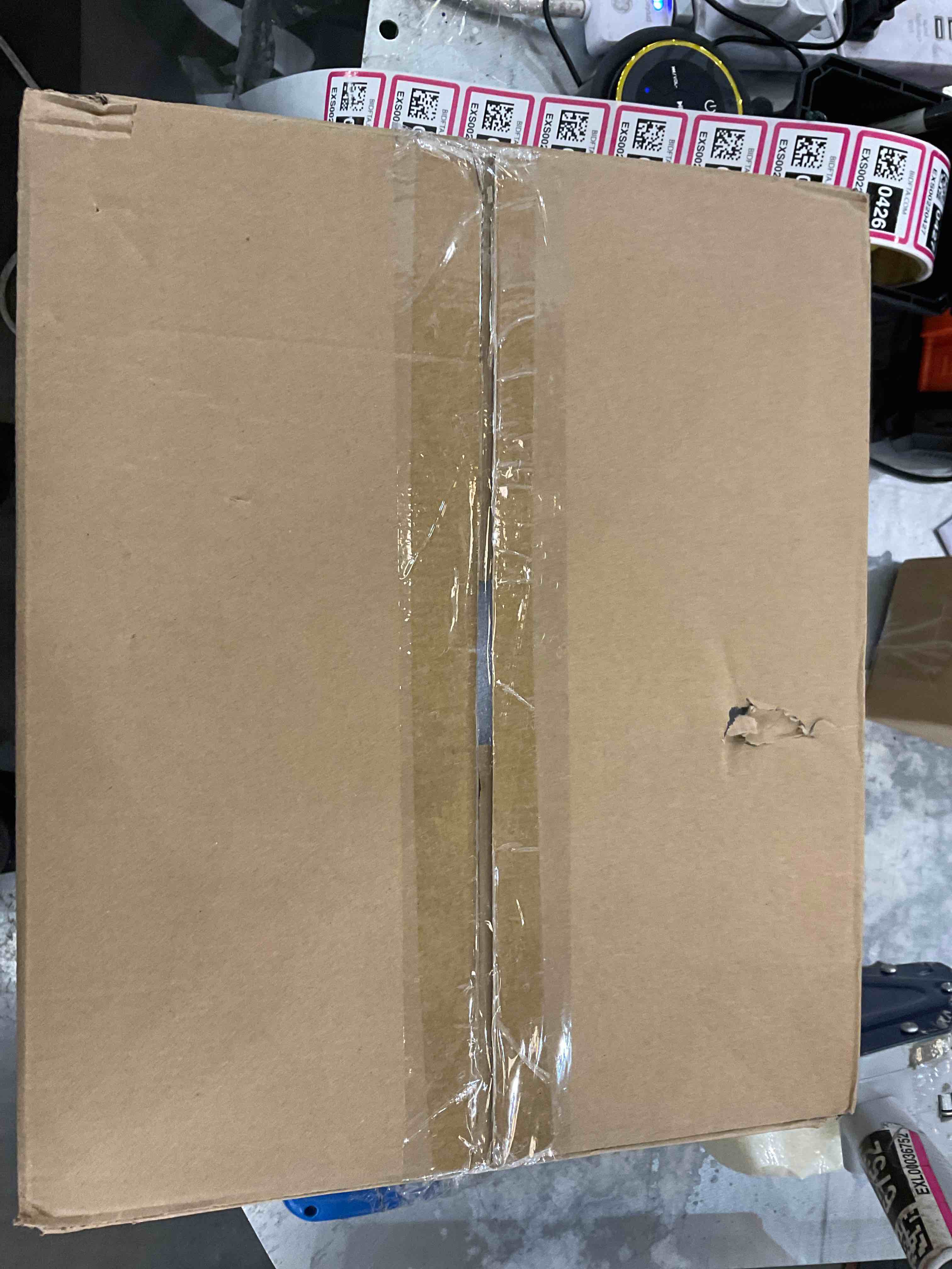https://s3.amazonaws.com/lotting-images-prod/bidfta/EXS00220419_1686924672059.jpeg