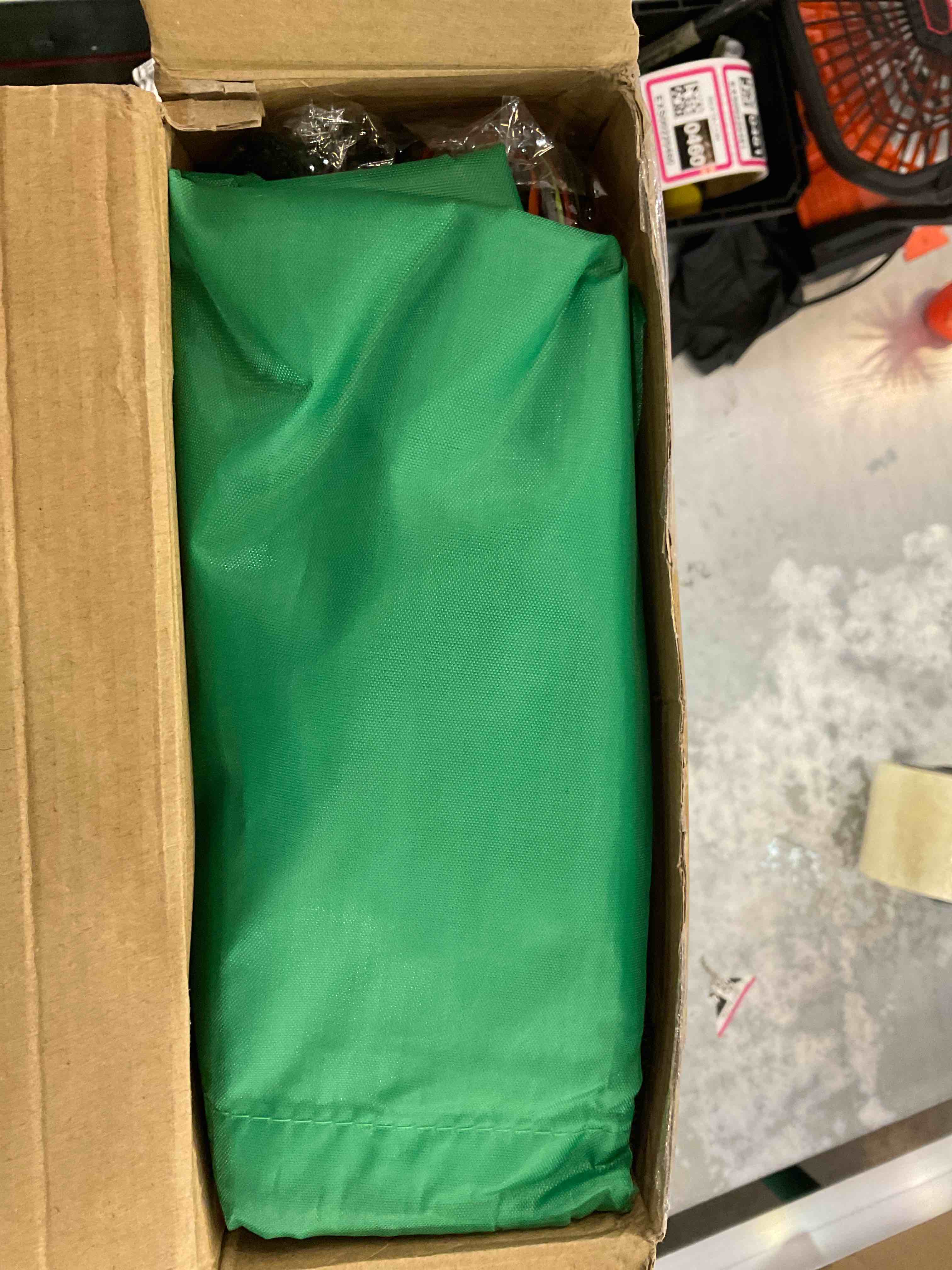 https://s3.amazonaws.com/lotting-images-prod/bidfta/EXS00220456_1686939958387.jpeg