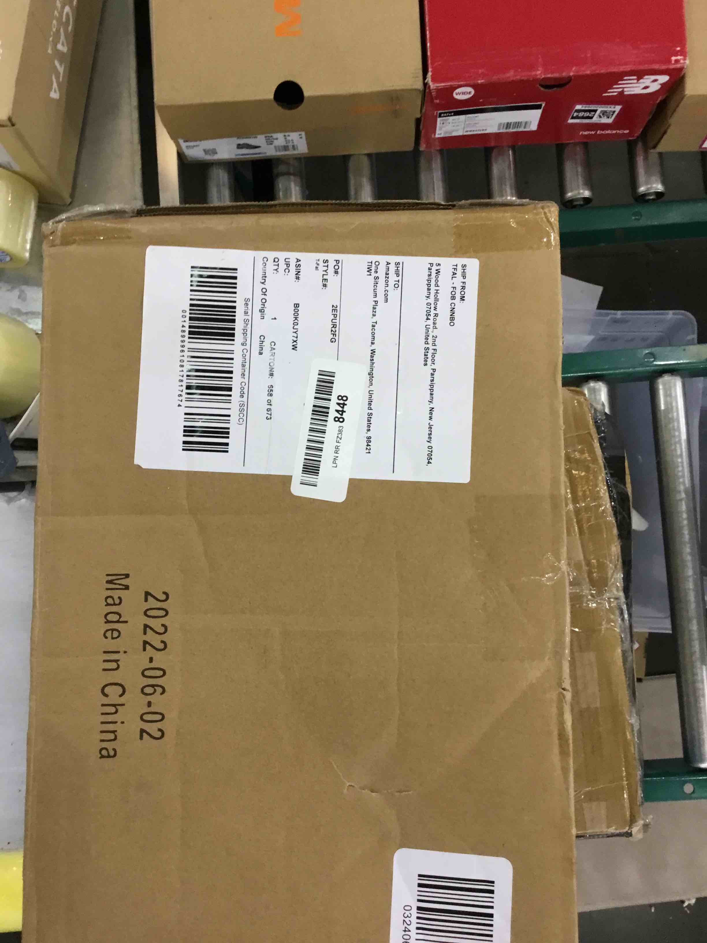 https://s3.amazonaws.com/lotting-images-prod/bidfta/EXS00220510_1686149677328.jpeg