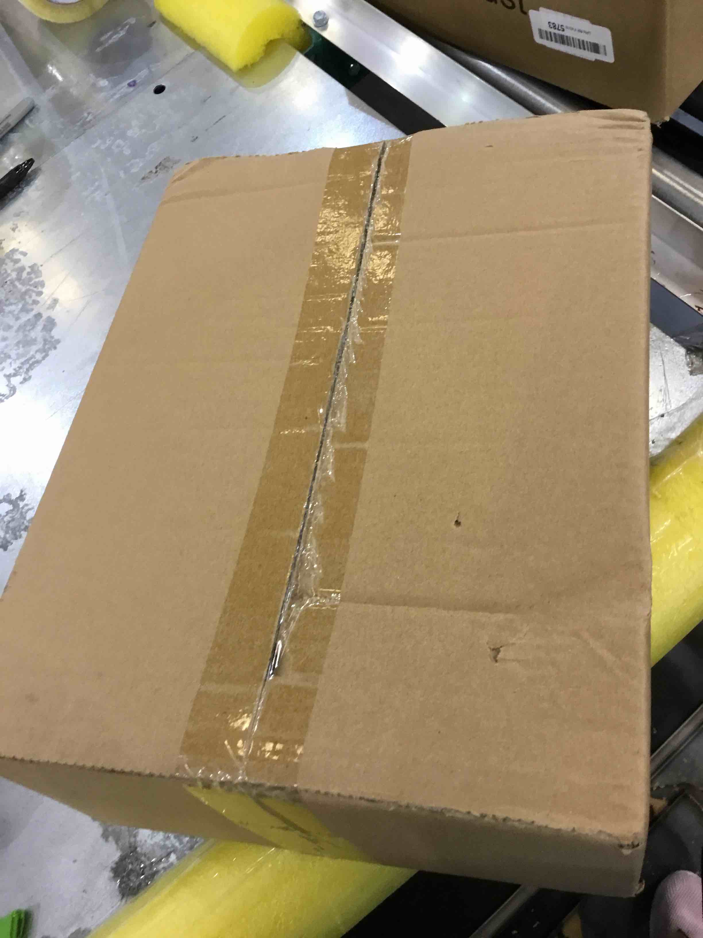https://s3.amazonaws.com/lotting-images-prod/bidfta/EXS00220563_1686159420231.jpeg