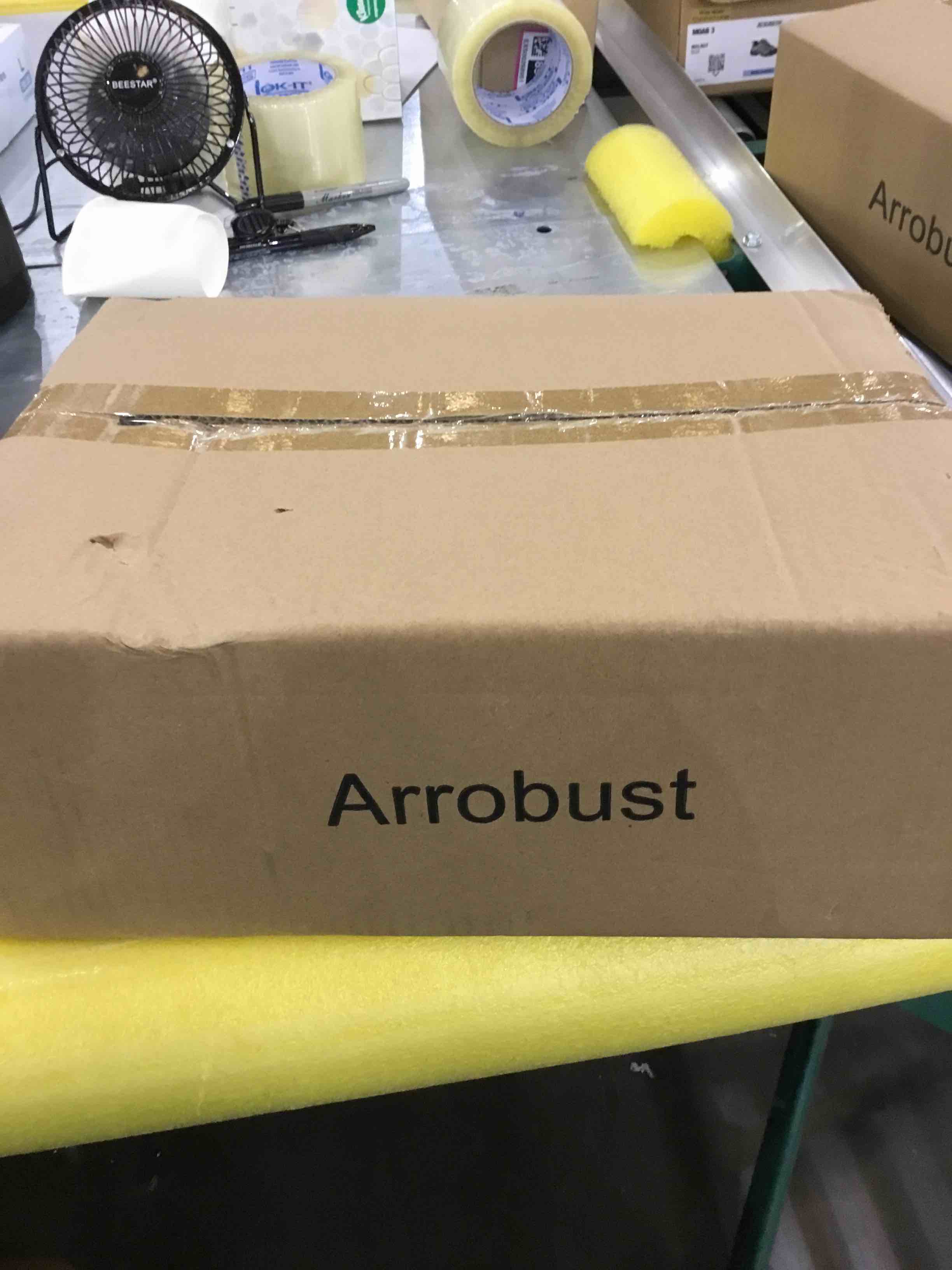 https://s3.amazonaws.com/lotting-images-prod/bidfta/EXS00220563_1686159426479.jpeg