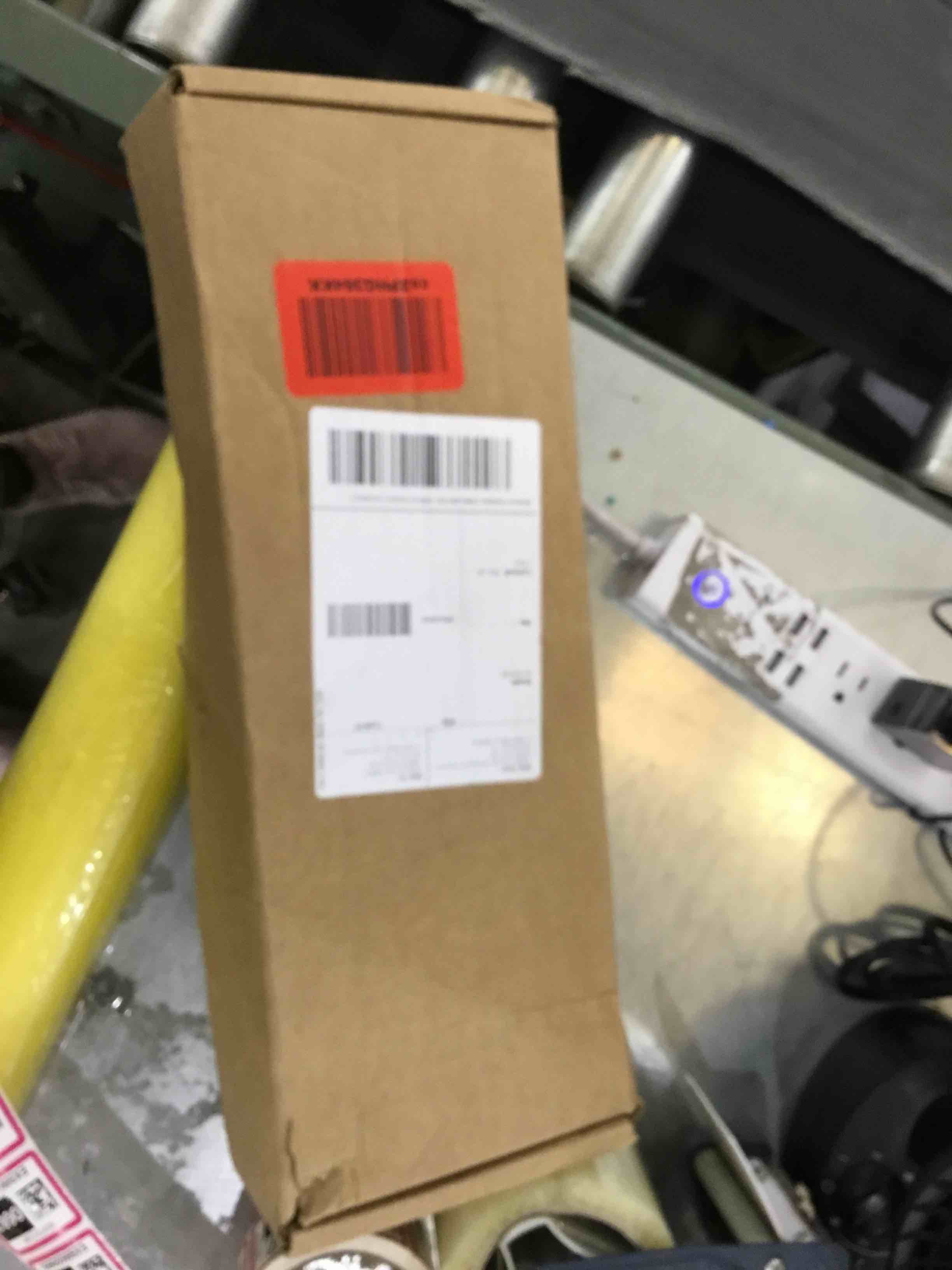 https://s3.amazonaws.com/lotting-images-prod/bidfta/EXS00220658_1686235070257.jpeg
