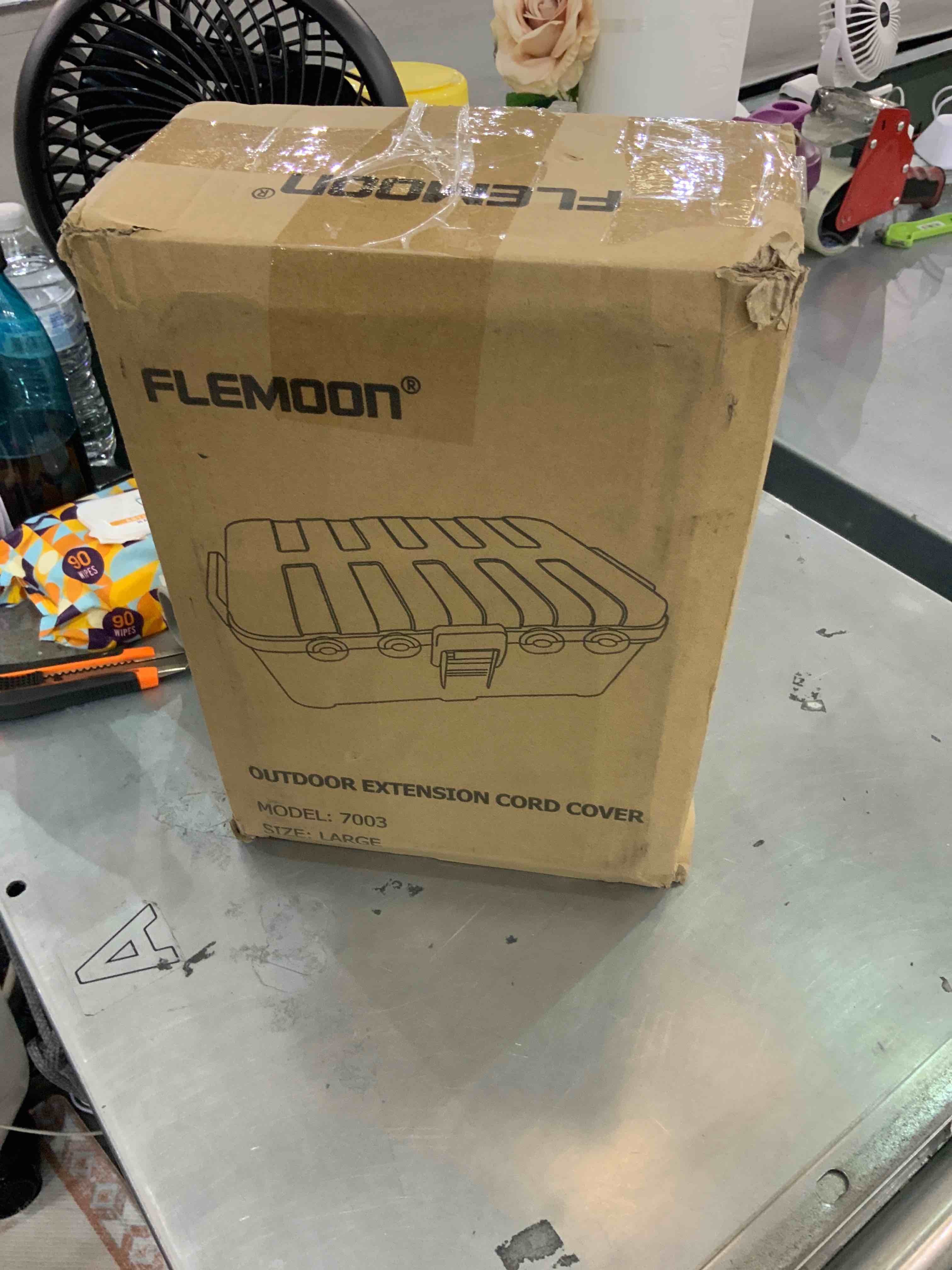 https://s3.amazonaws.com/lotting-images-prod/bidfta/EXS00221518_1686144698963.jpeg