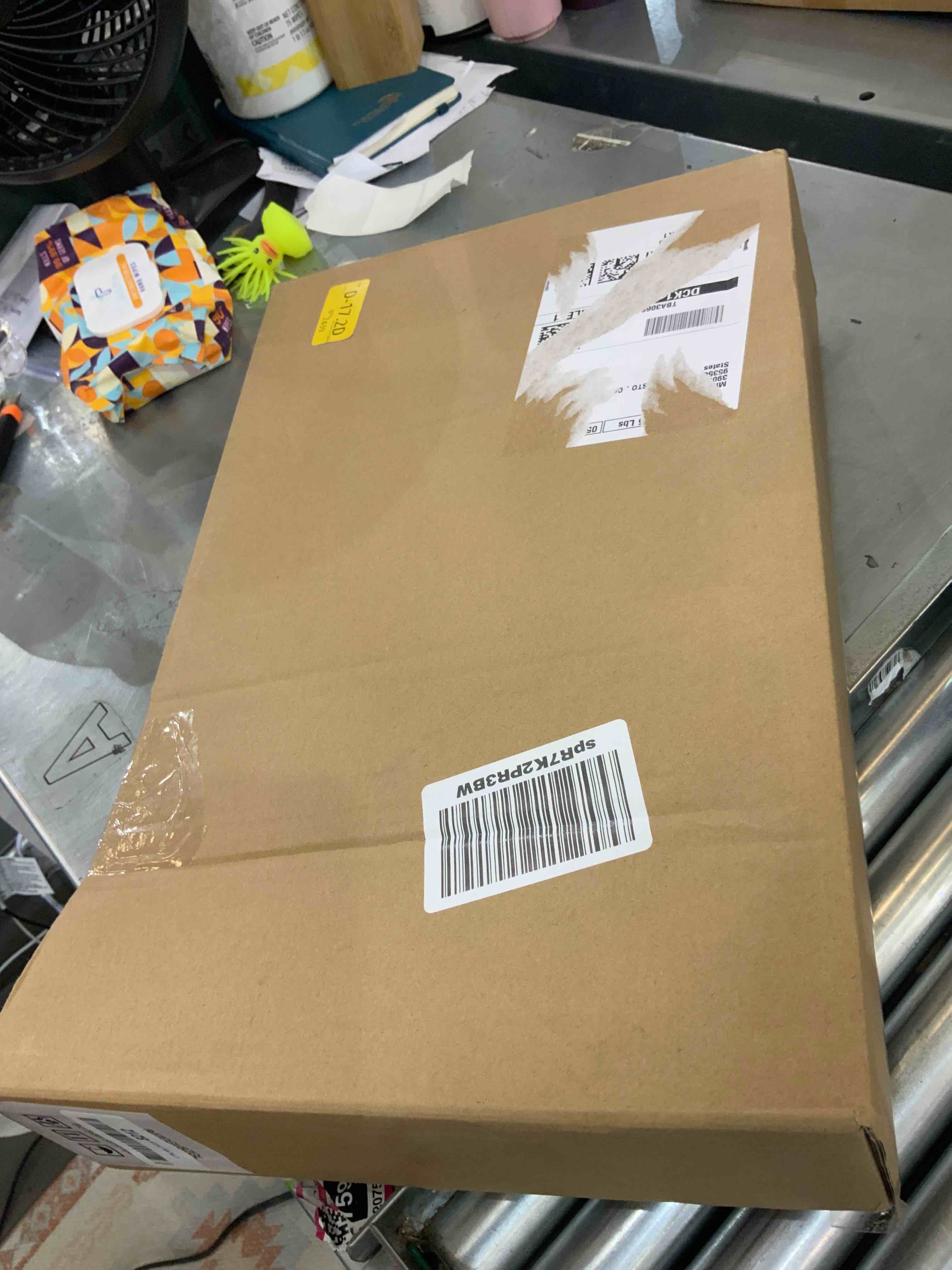 https://s3.amazonaws.com/lotting-images-prod/bidfta/EXS00221734_1686235192566.jpeg