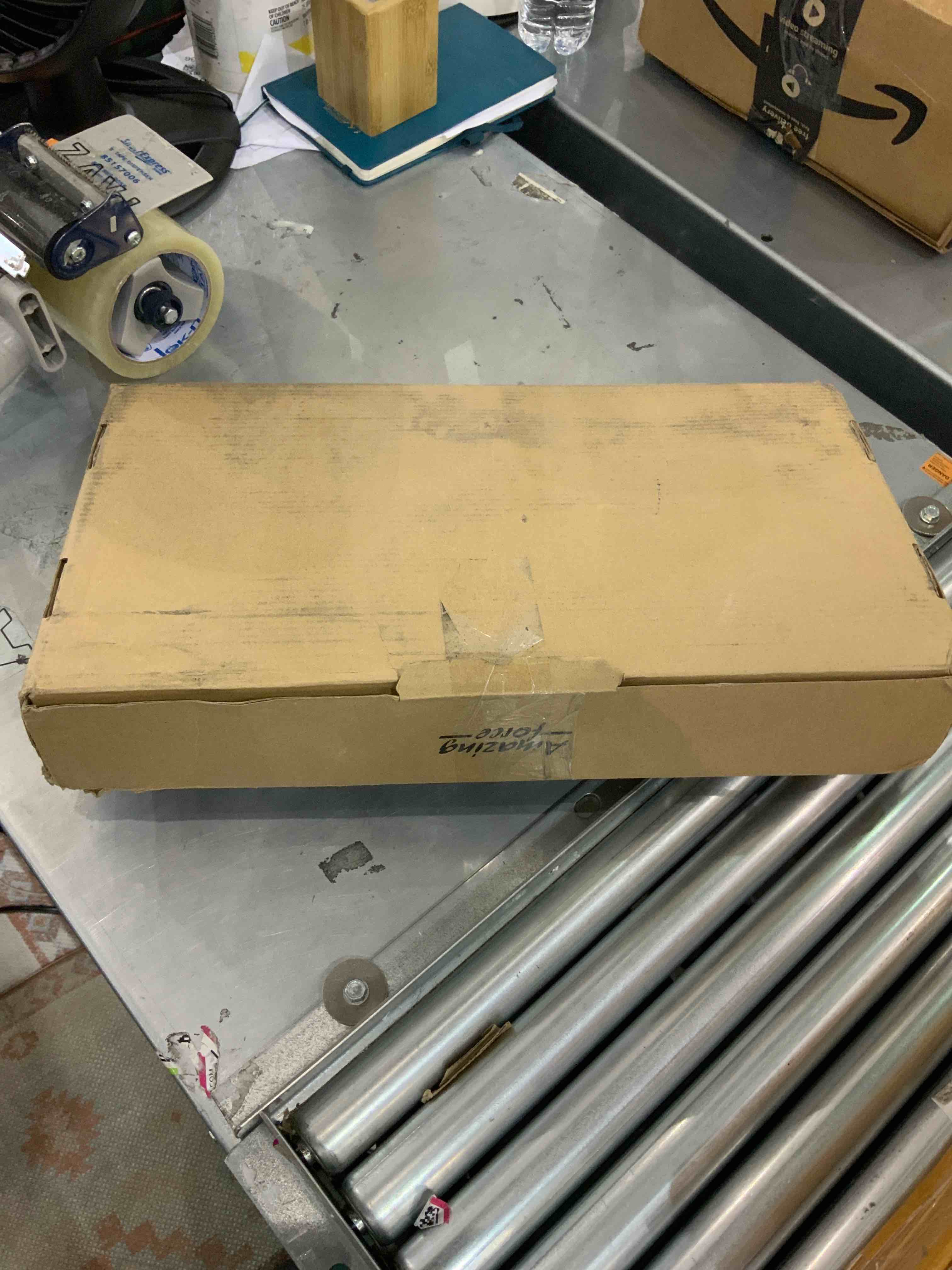 https://s3.amazonaws.com/lotting-images-prod/bidfta/EXS00221990_1686568704441.jpeg
