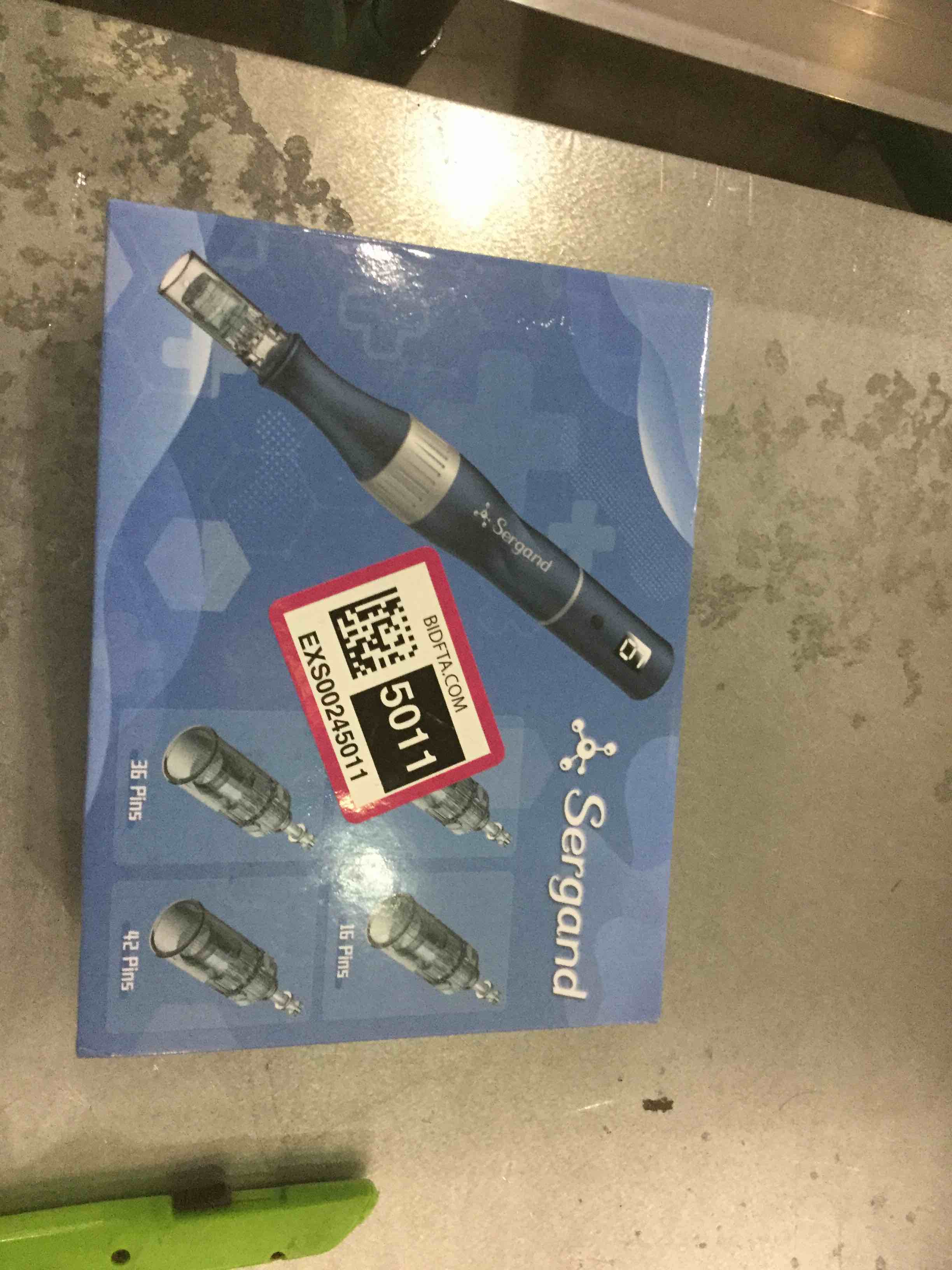 https://s3.amazonaws.com/lotting-images-prod/bidfta/EXS00222231_1686569835542.jpeg