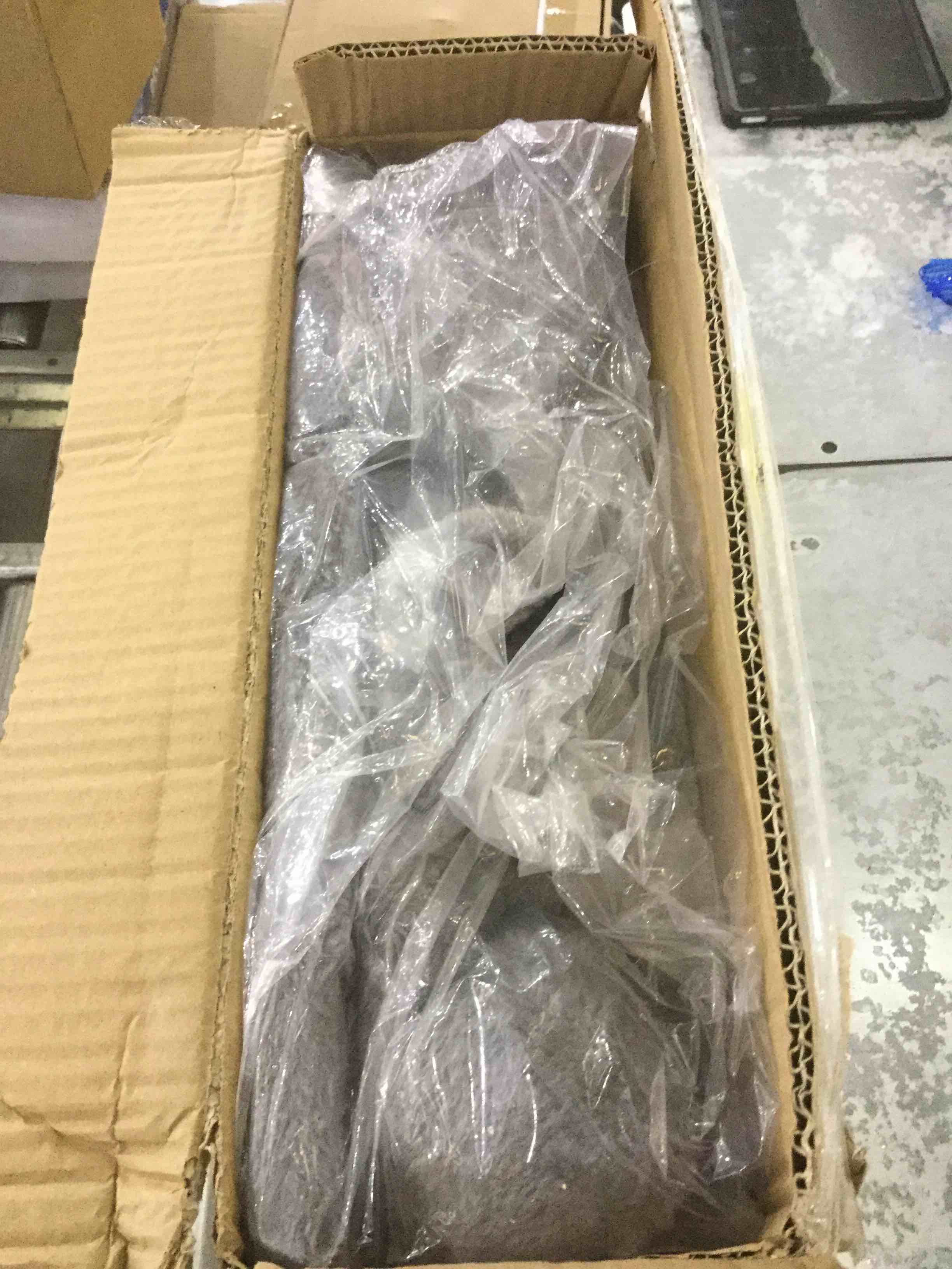 https://s3.amazonaws.com/lotting-images-prod/bidfta/EXS00222263_1686576493272.jpeg