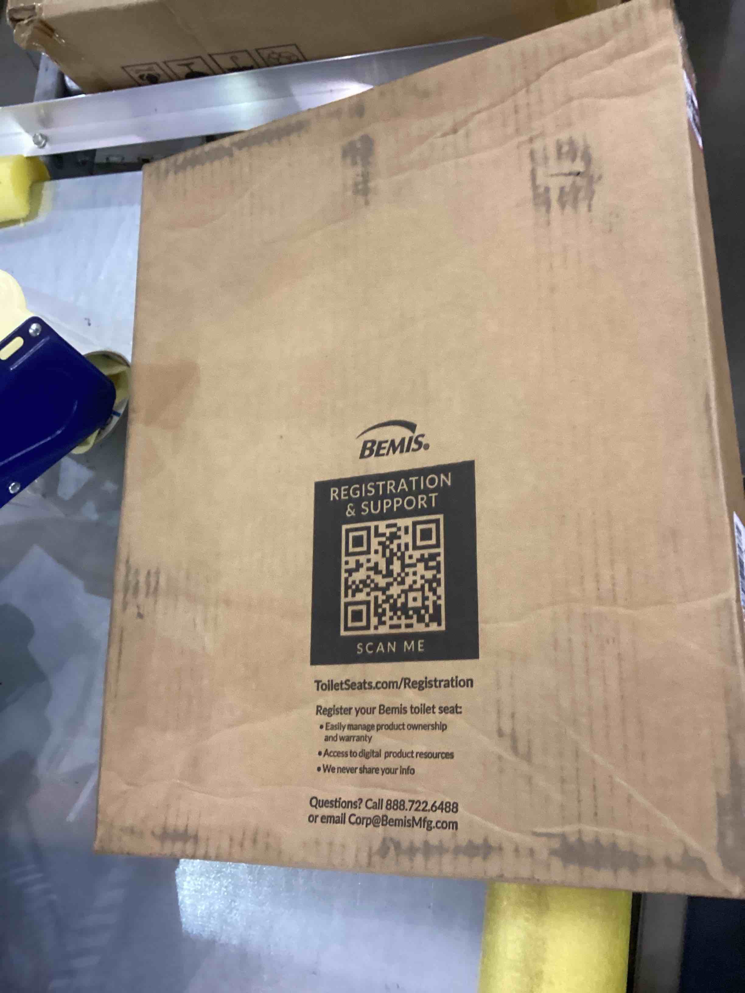 https://s3.amazonaws.com/lotting-images-prod/bidfta/EXS00224781_1686317091350.jpeg