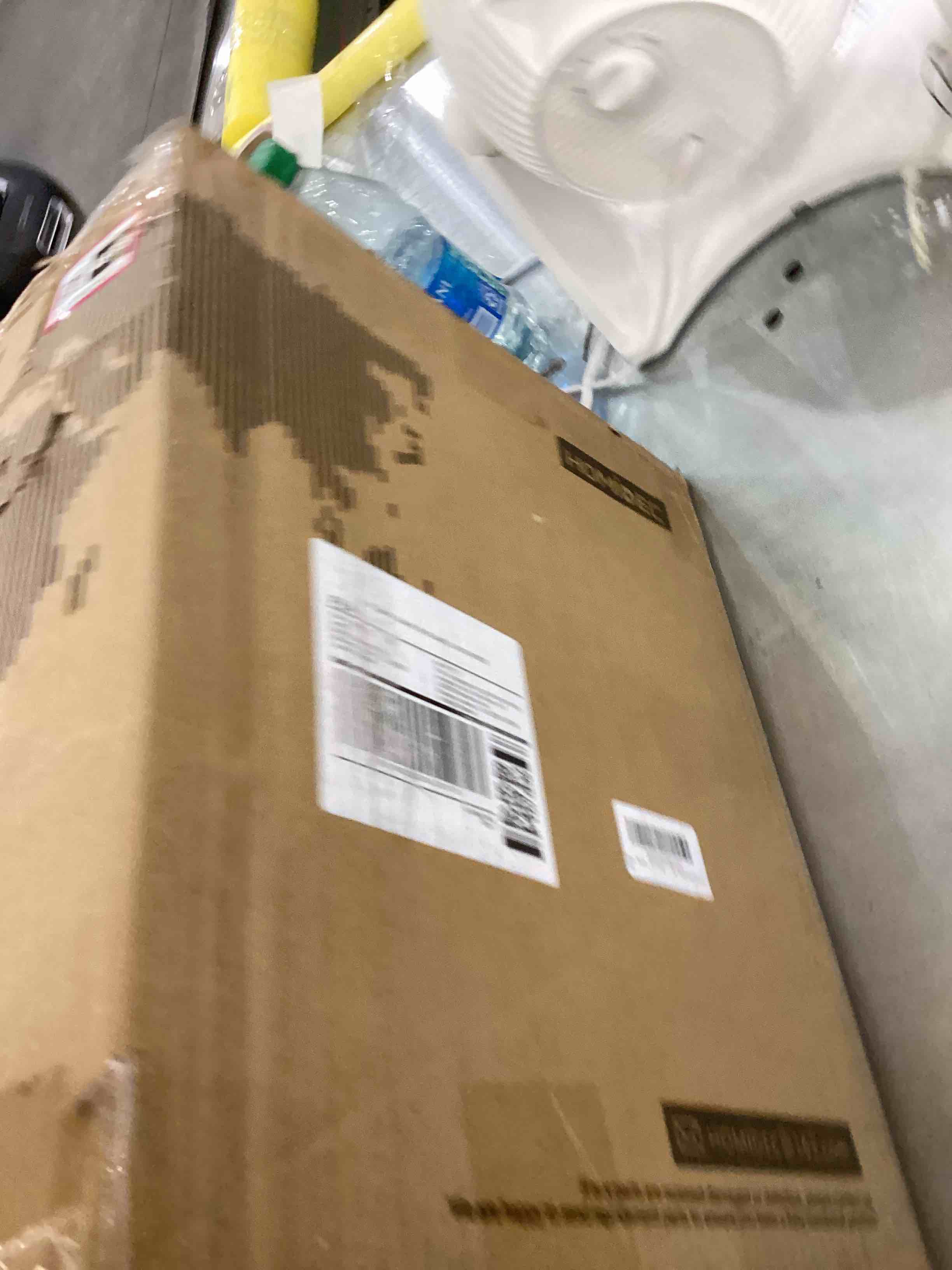 https://s3.amazonaws.com/lotting-images-prod/bidfta/EXS00224873_1686331671285.jpeg