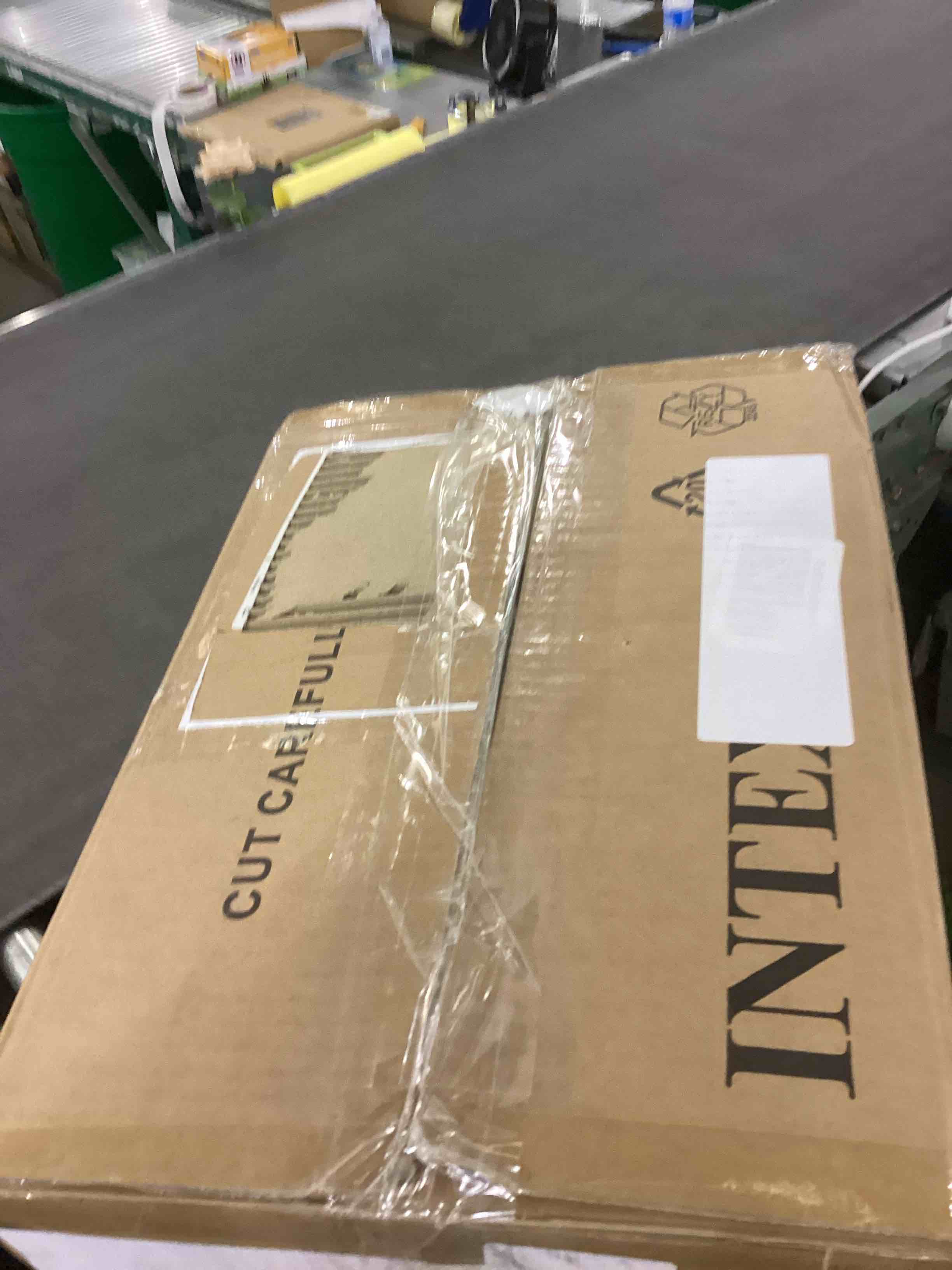 https://s3.amazonaws.com/lotting-images-prod/bidfta/EXS00224942_1686573611996.jpeg
