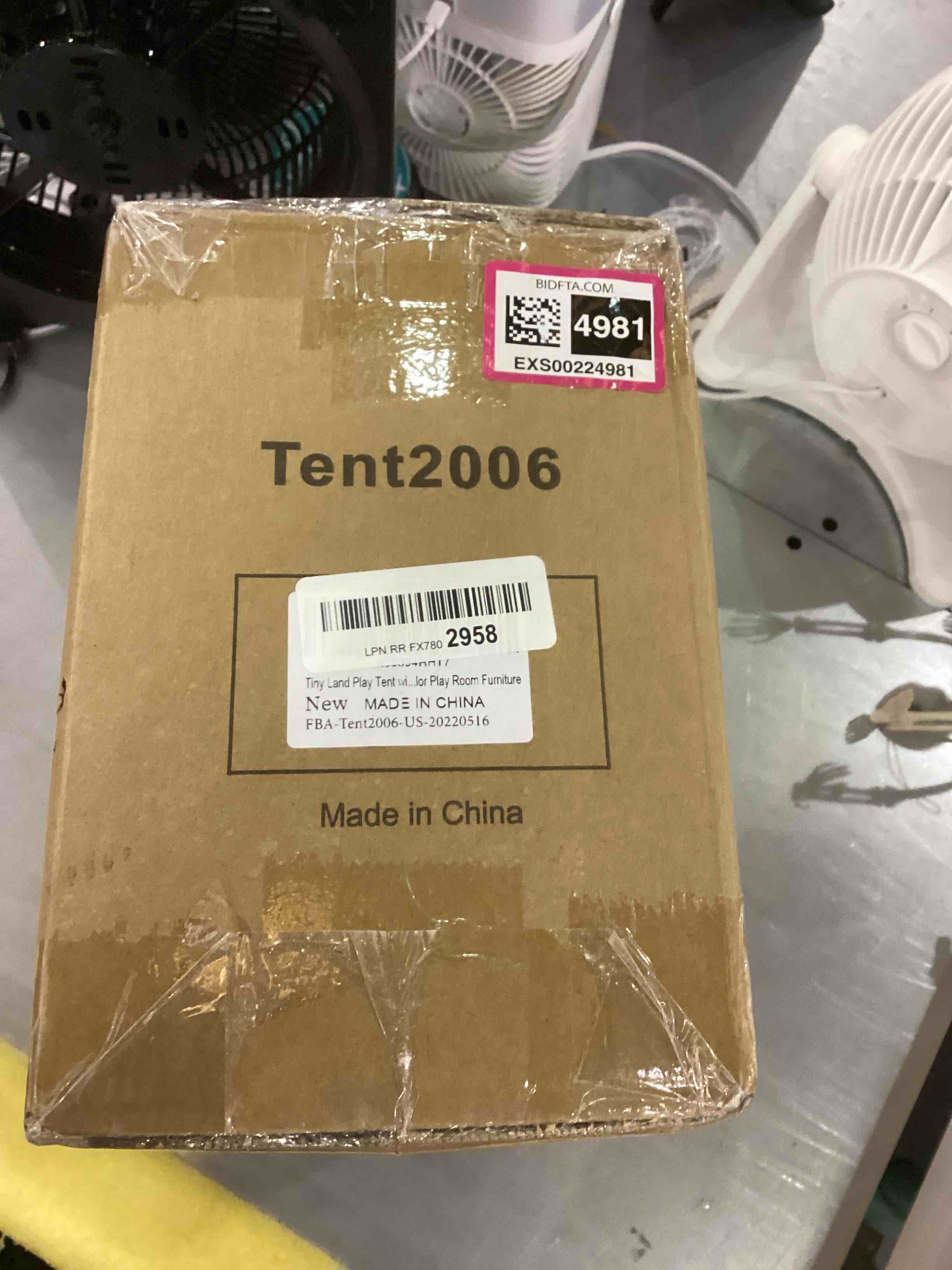 https://s3.amazonaws.com/lotting-images-prod/bidfta/EXS00224981_1686592490043.jpeg