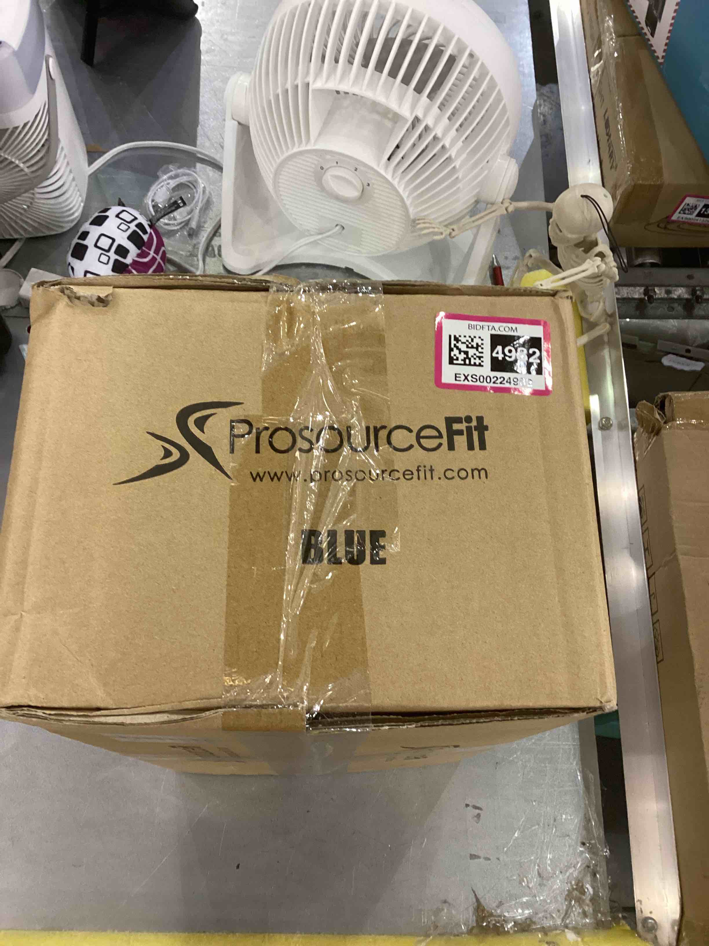 https://s3.amazonaws.com/lotting-images-prod/bidfta/EXS00224982_1686593827994.jpeg