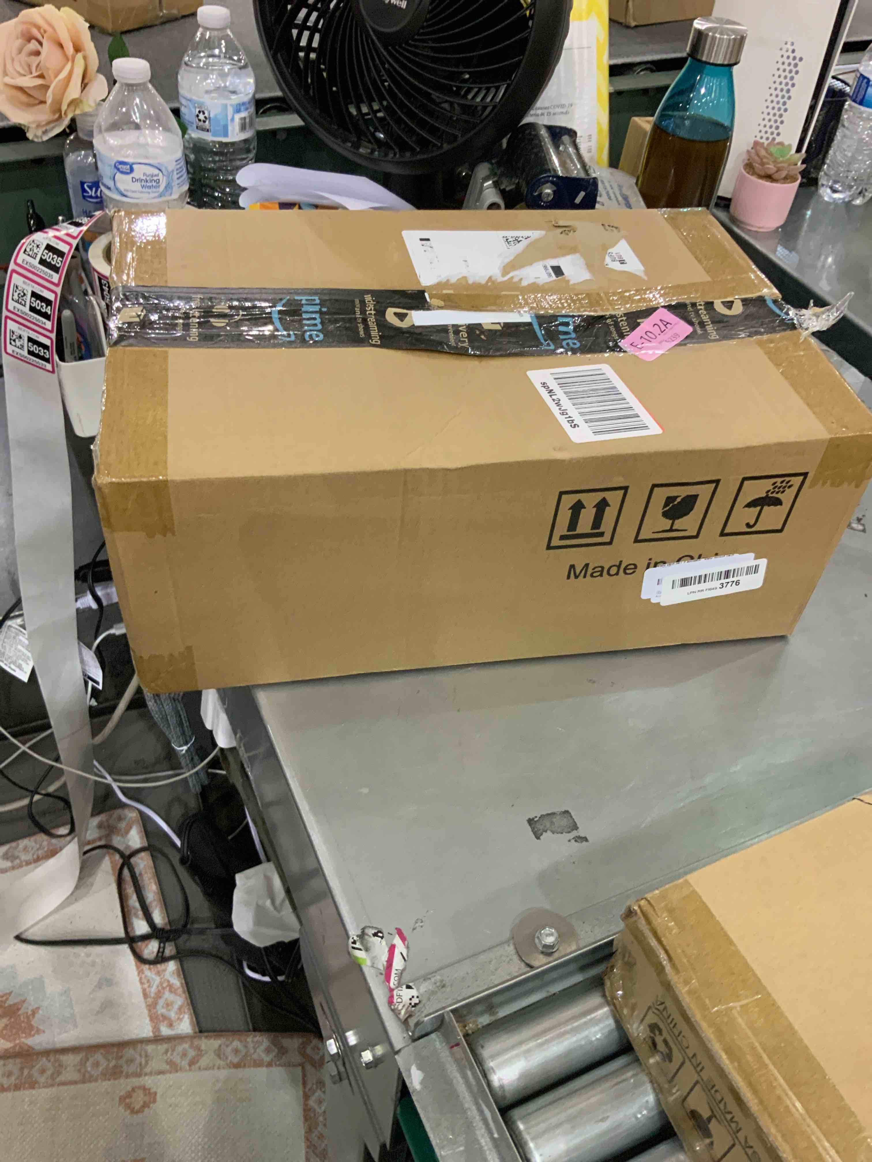 https://s3.amazonaws.com/lotting-images-prod/bidfta/EXS00225033_1685964940346.jpeg