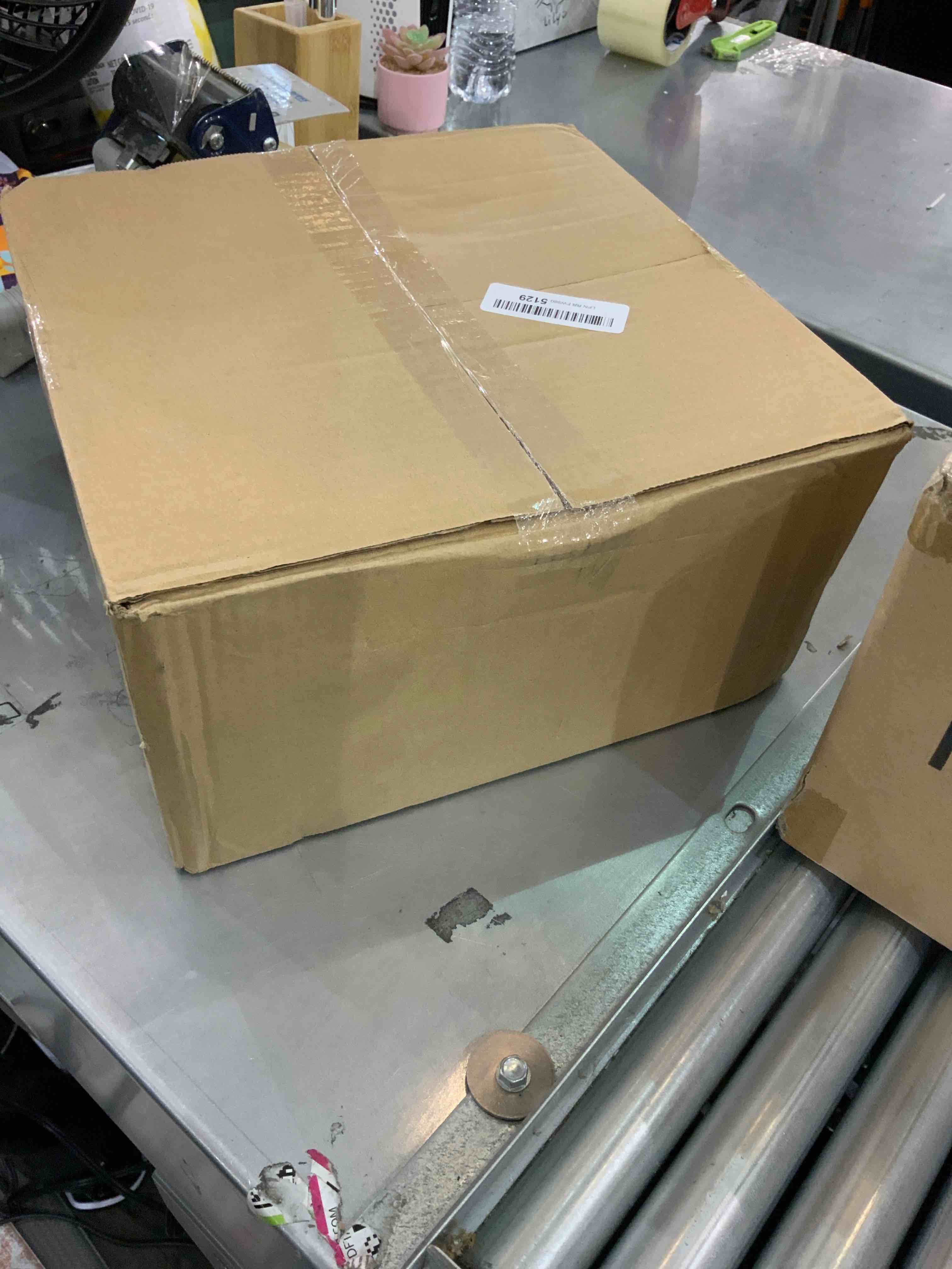 https://s3.amazonaws.com/lotting-images-prod/bidfta/EXS00225077_1685968192058.jpeg