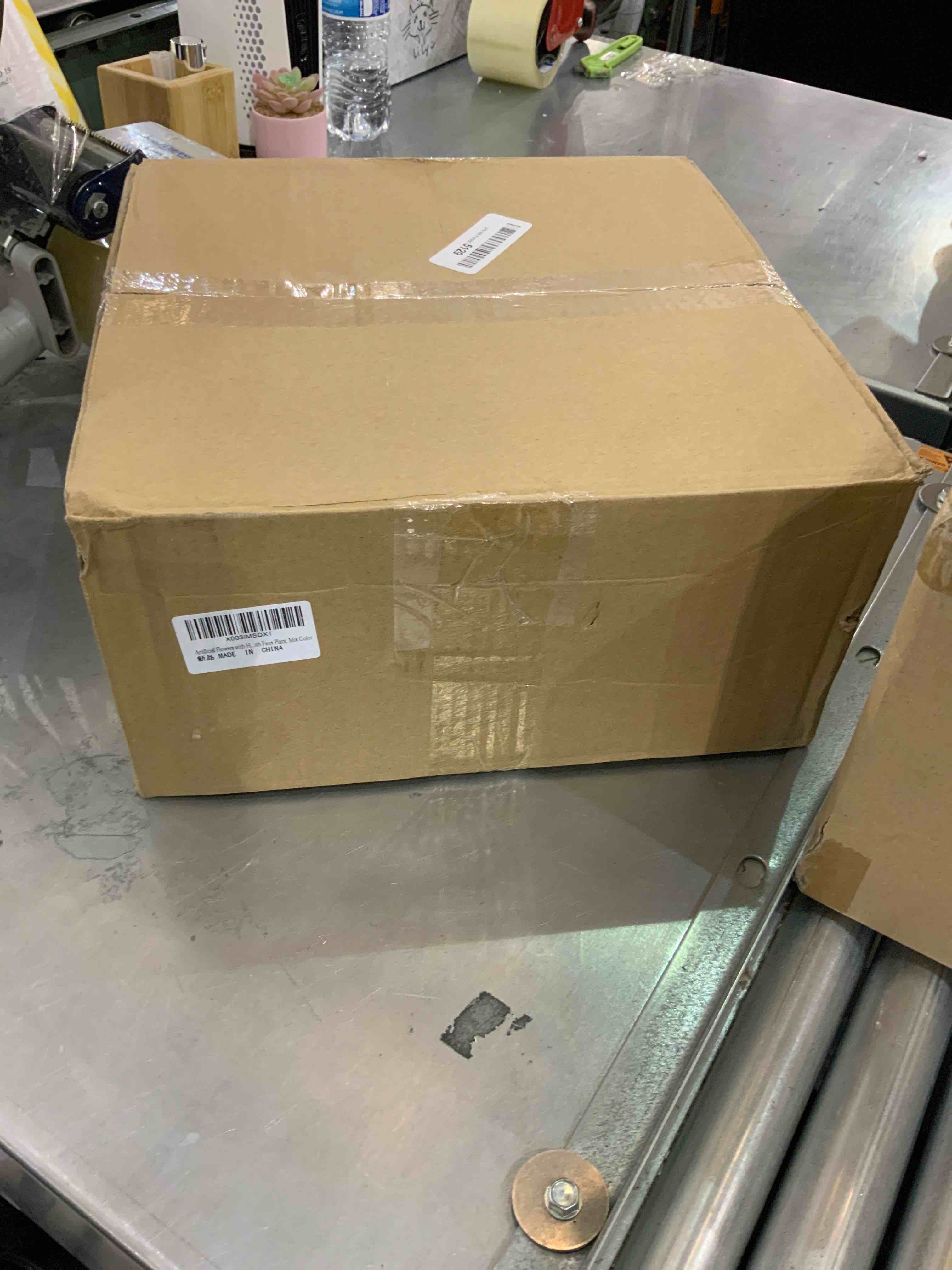 https://s3.amazonaws.com/lotting-images-prod/bidfta/EXS00225077_1685968195788.jpeg