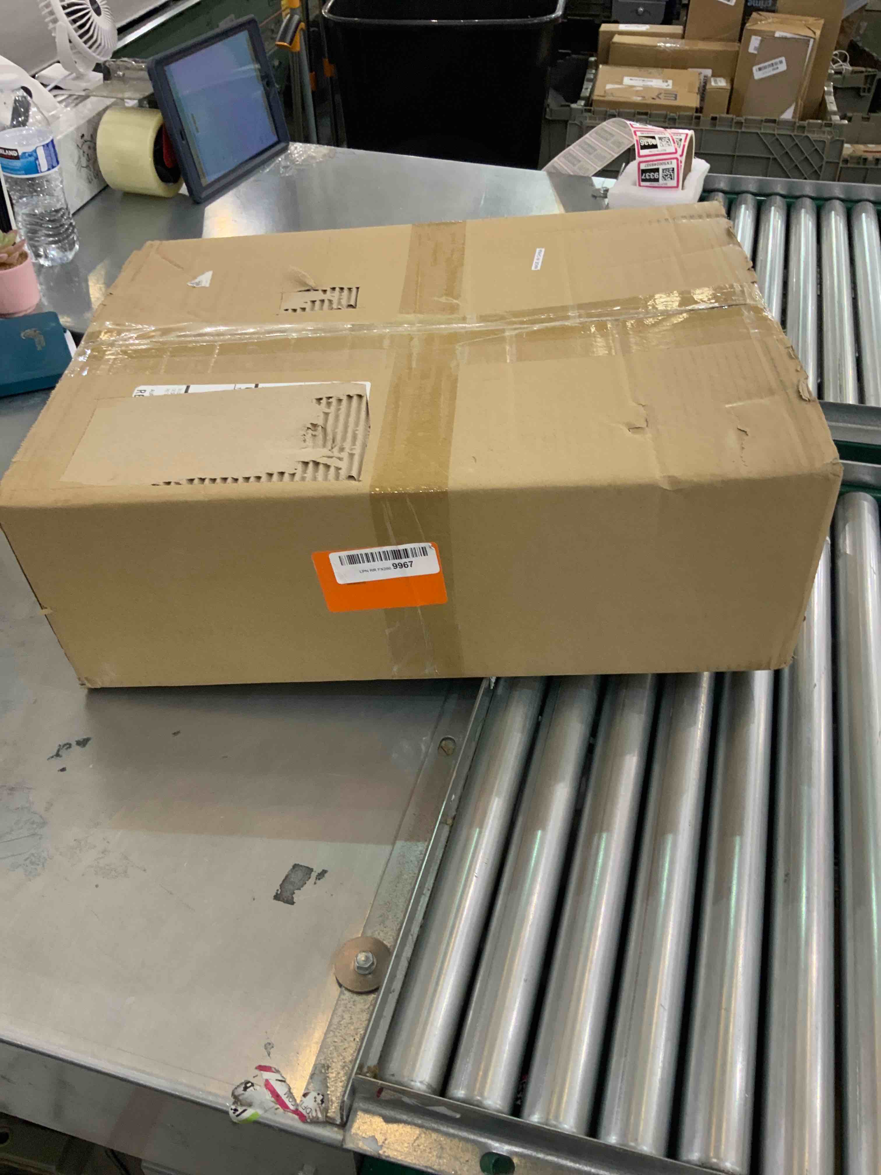 https://s3.amazonaws.com/lotting-images-prod/bidfta/EXS00225098_1685972356333.jpeg