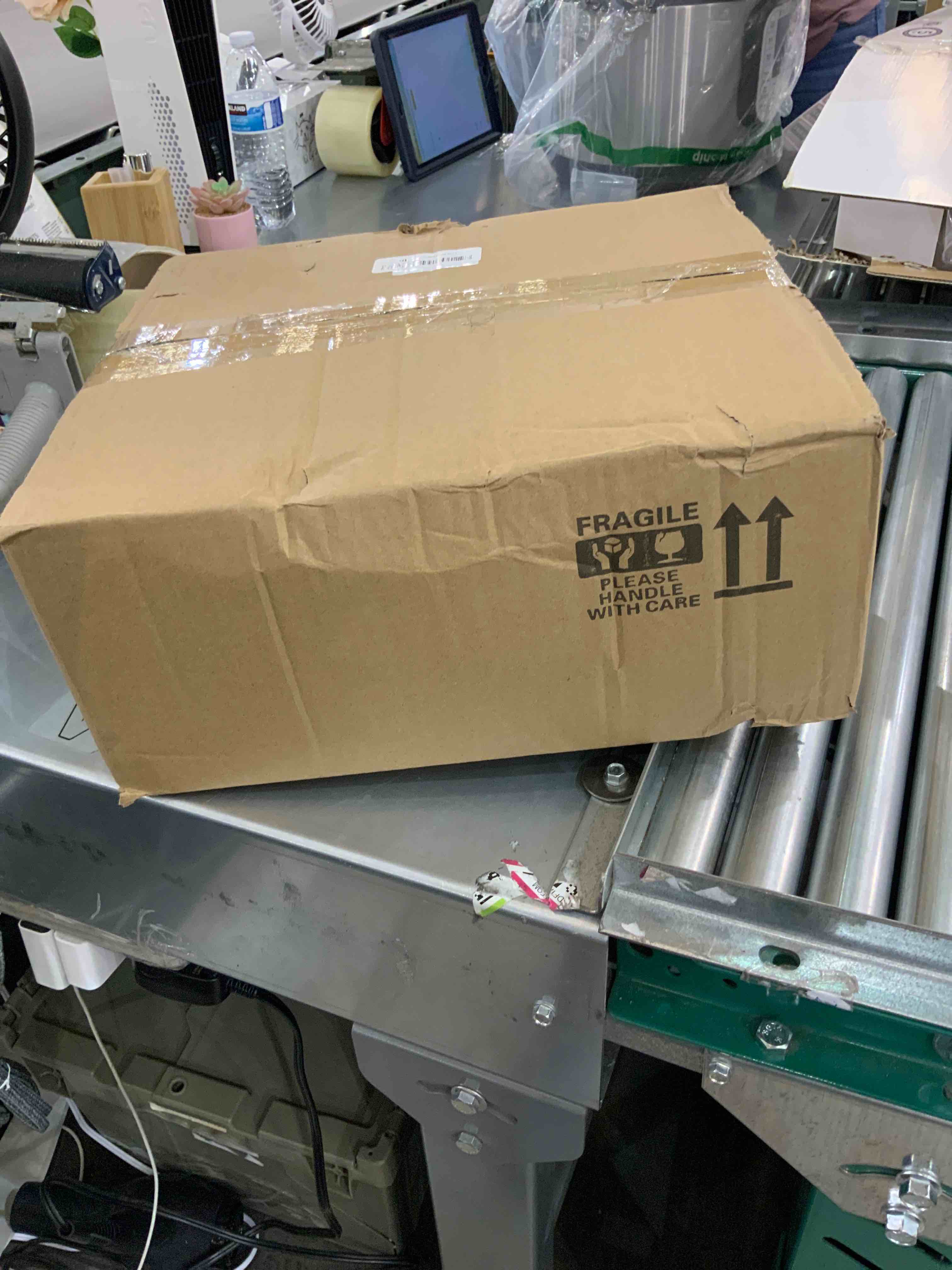 https://s3.amazonaws.com/lotting-images-prod/bidfta/EXS00225099_1685972396337.jpeg