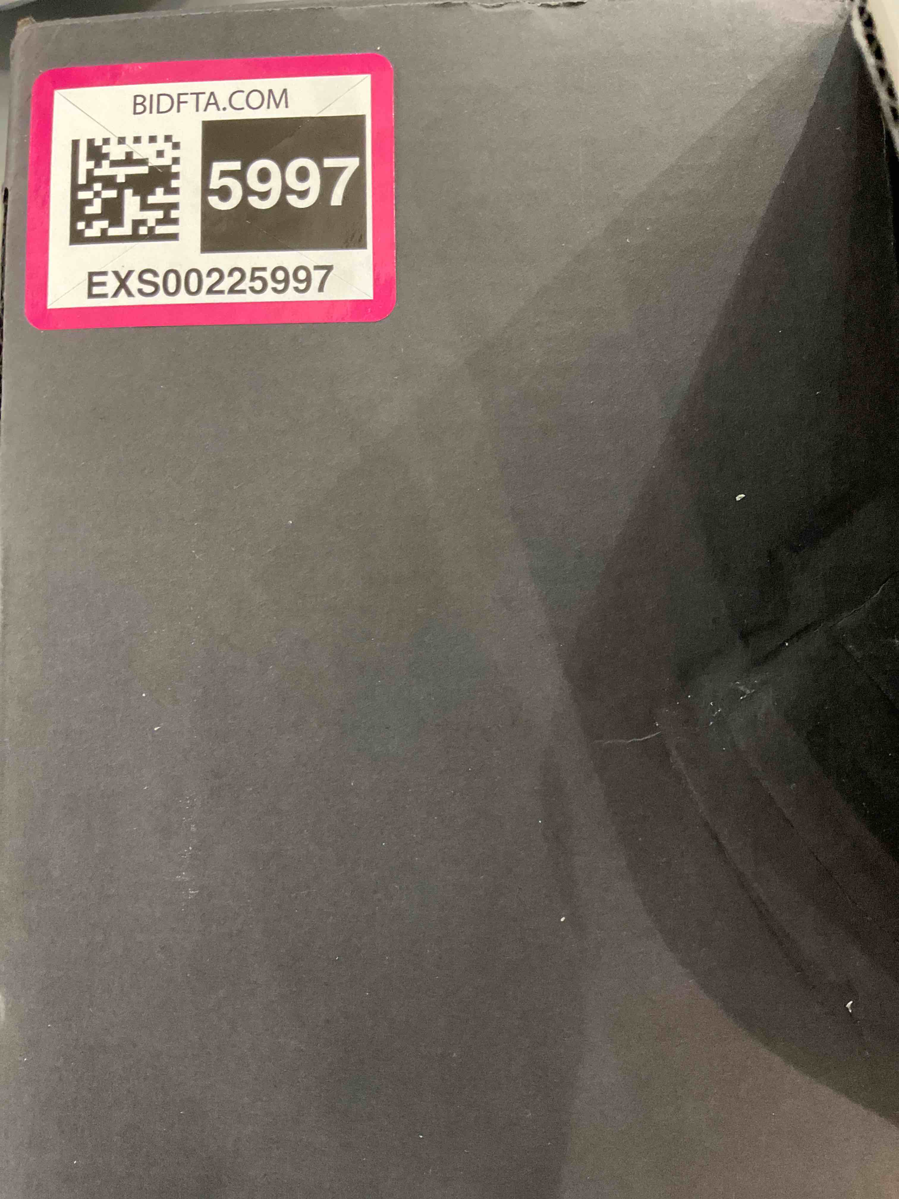 https://s3.amazonaws.com/lotting-images-prod/bidfta/EXS00225997_1686743022690.jpeg