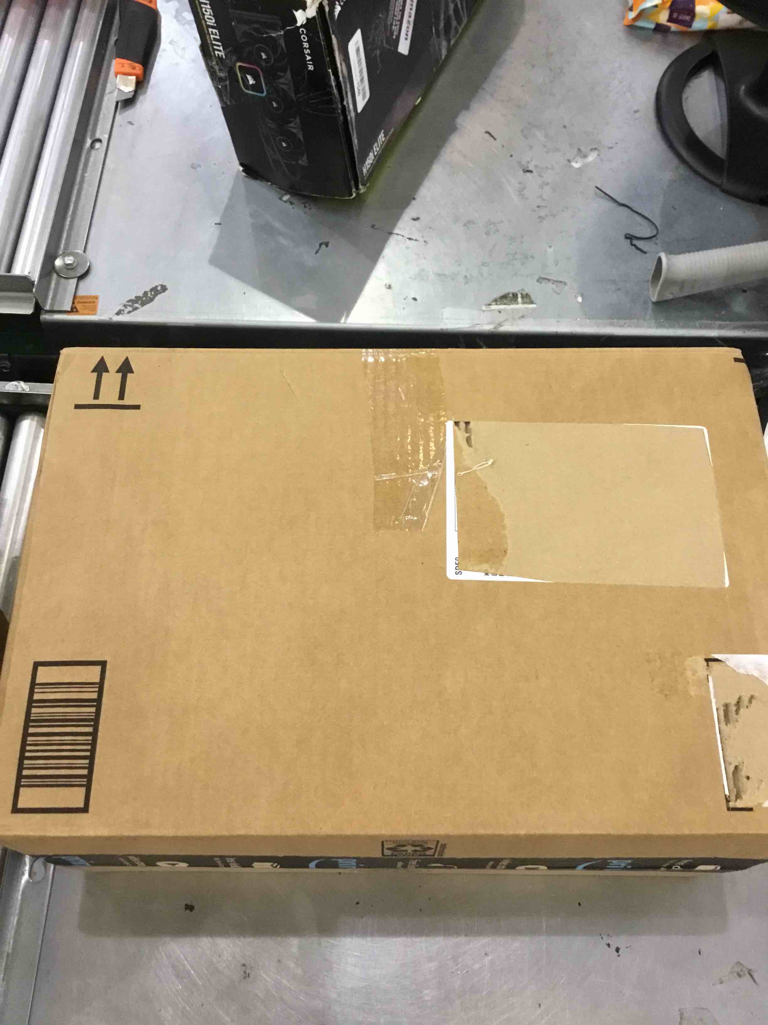 https://s3.amazonaws.com/lotting-images-prod/bidfta/EXS00226495_1686680449157.jpeg
