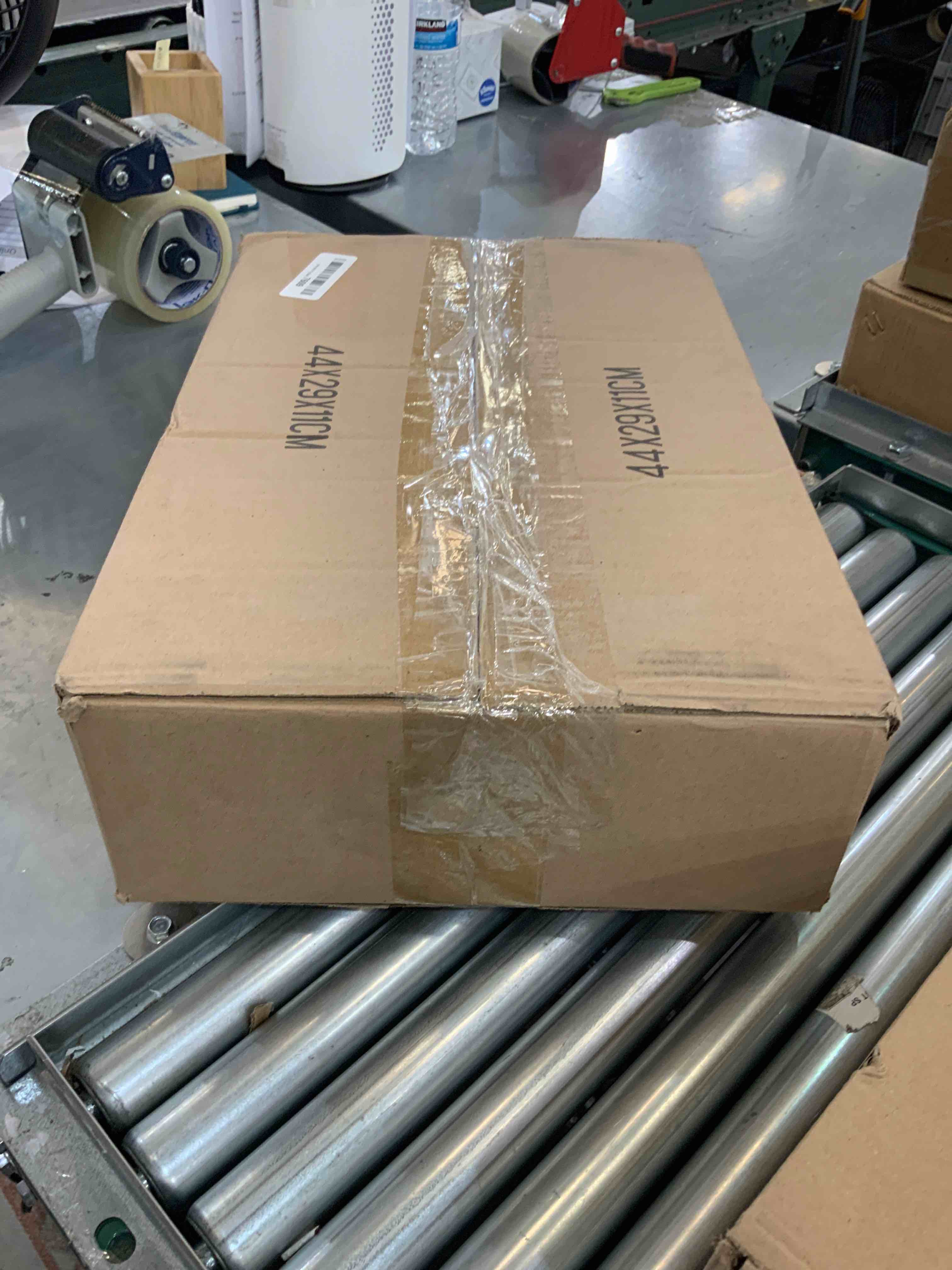 https://s3.amazonaws.com/lotting-images-prod/bidfta/EXS00227116_1687189696818.jpeg