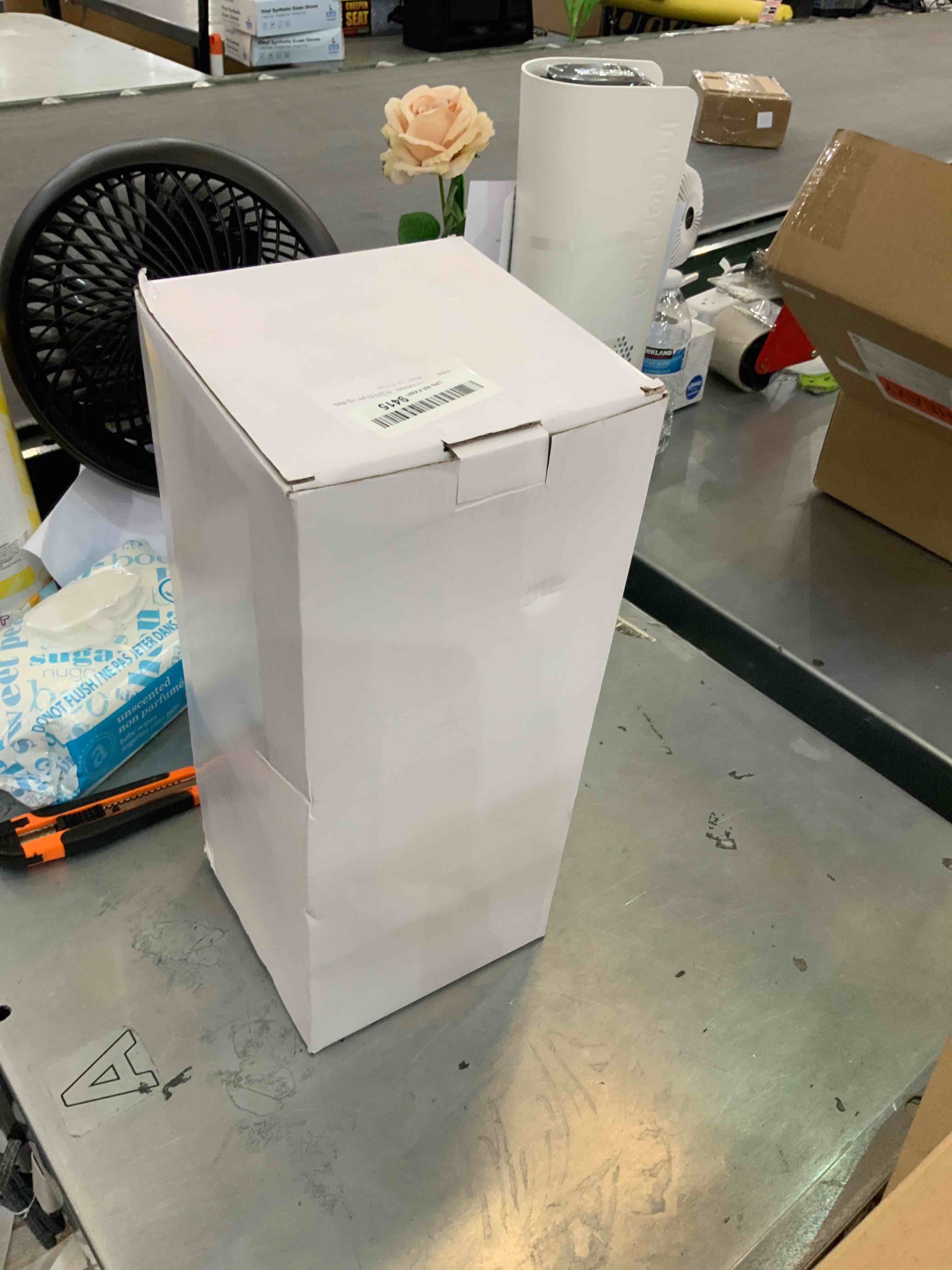 https://s3.amazonaws.com/lotting-images-prod/bidfta/EXS00227118_1687189769994.jpeg