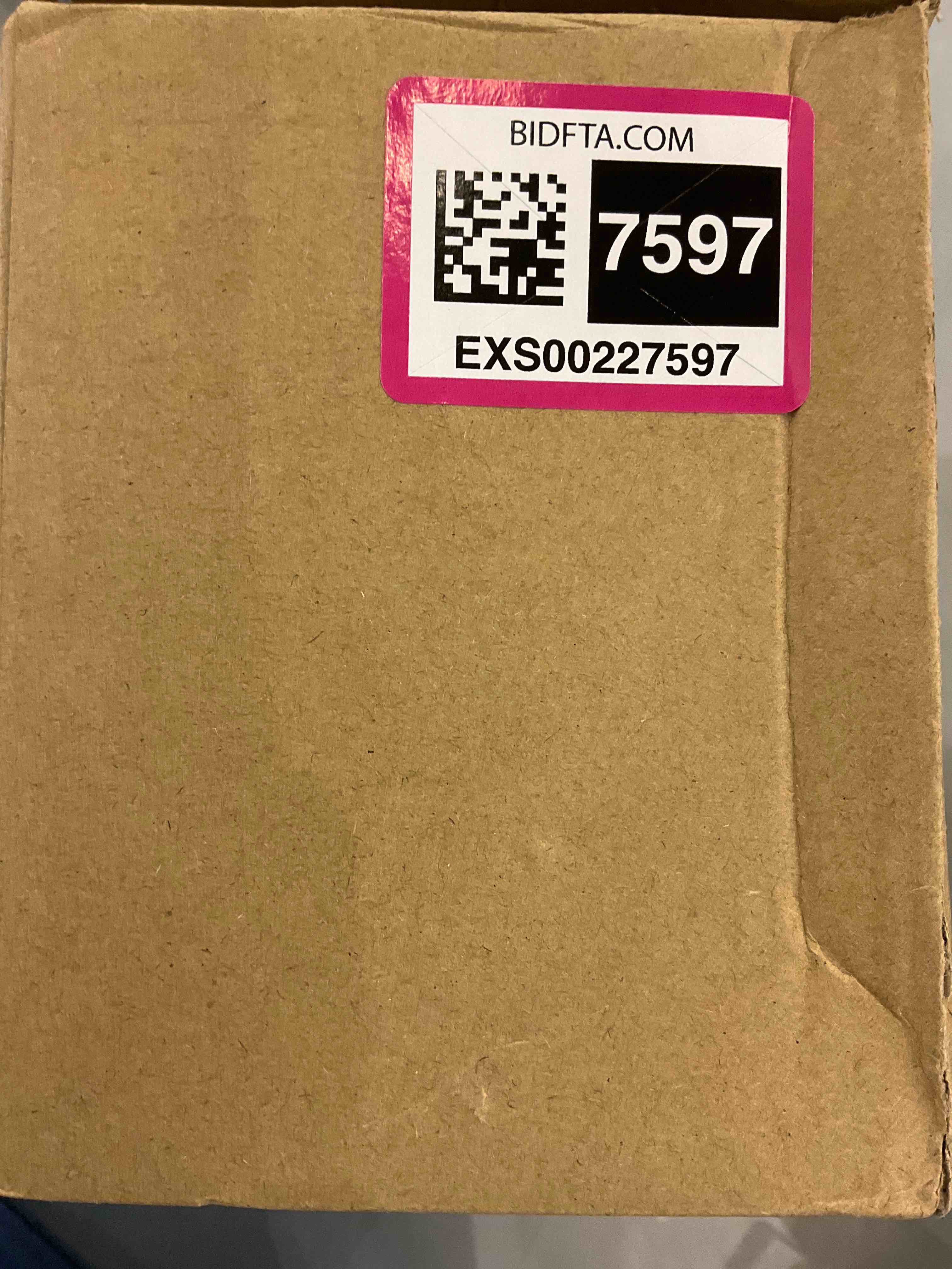 https://s3.amazonaws.com/lotting-images-prod/bidfta/EXS00227597_1686767842006.jpeg