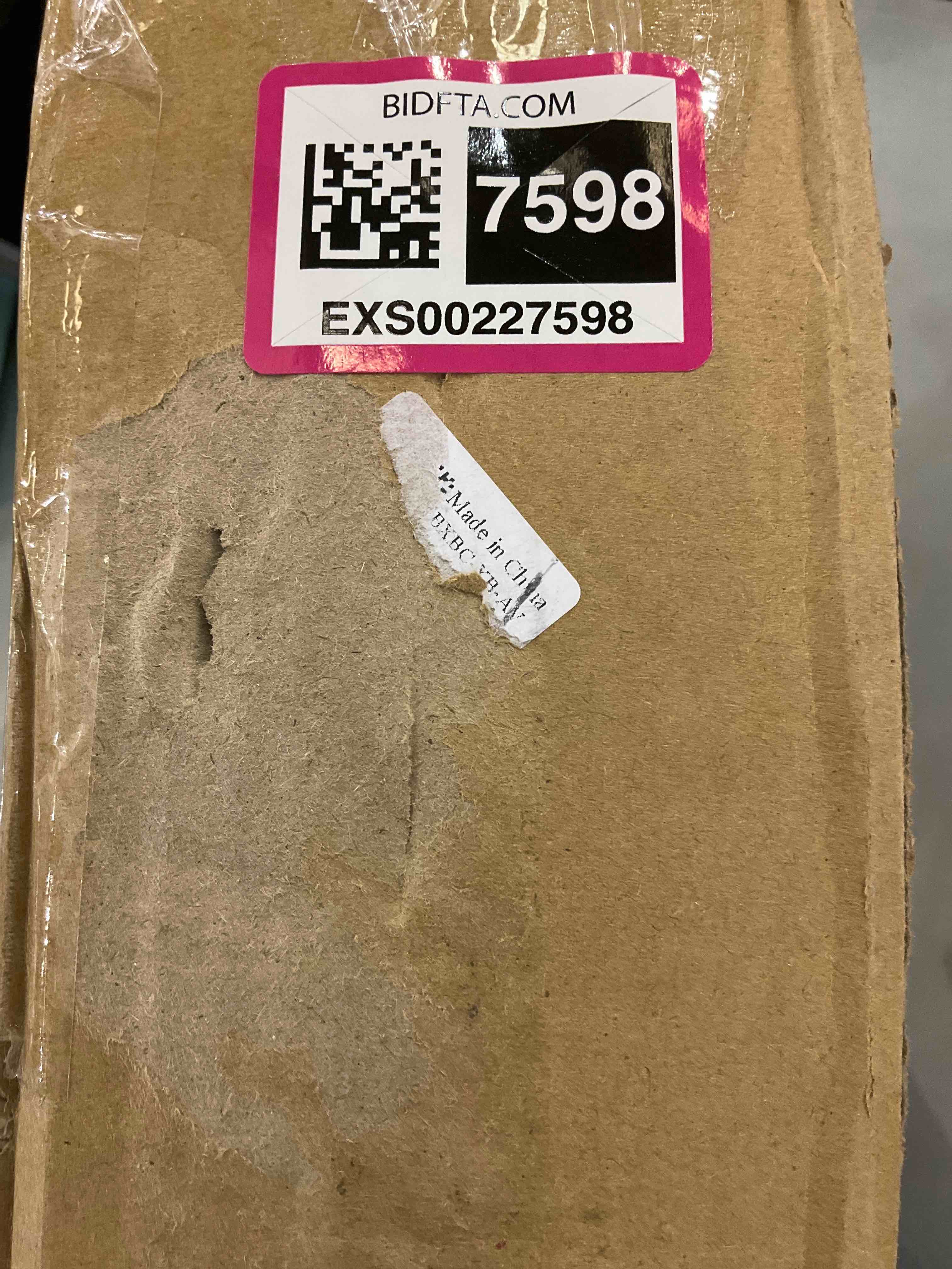 https://s3.amazonaws.com/lotting-images-prod/bidfta/EXS00227598_1686767895788.jpeg