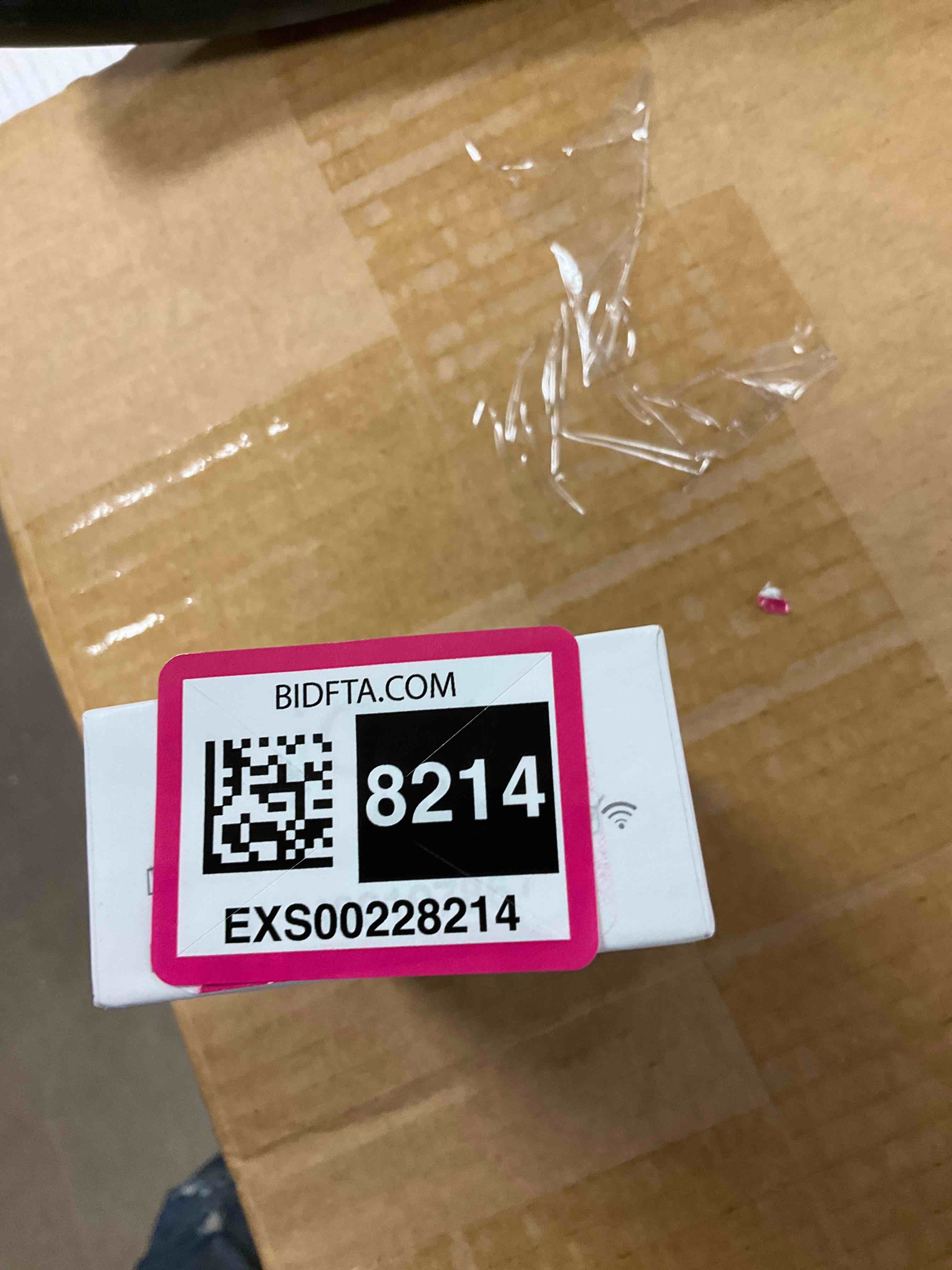 https://s3.amazonaws.com/lotting-images-prod/bidfta/EXS00228214_1687292939547.jpeg