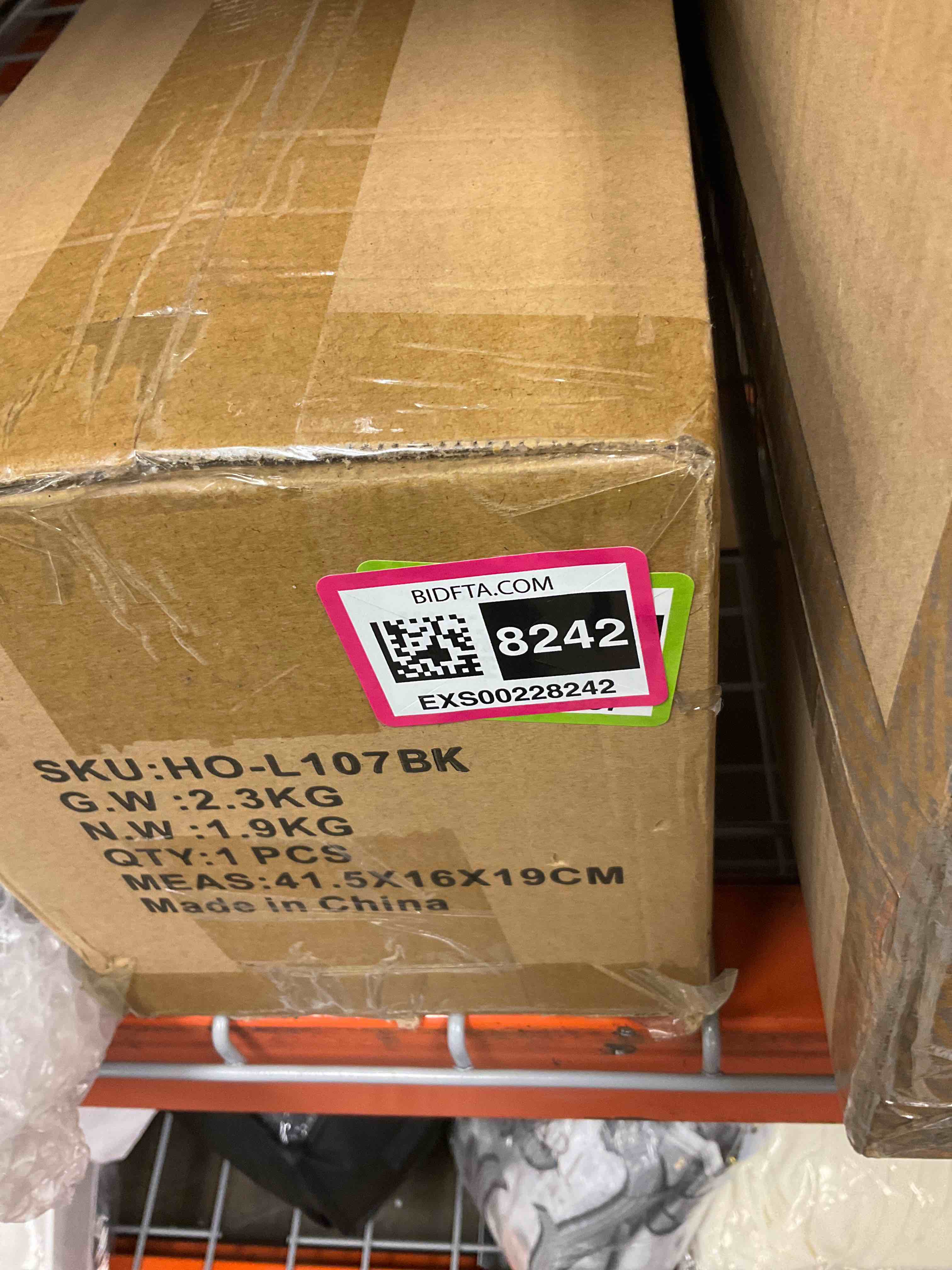 https://s3.amazonaws.com/lotting-images-prod/bidfta/EXS00228242_1687295240567.jpeg