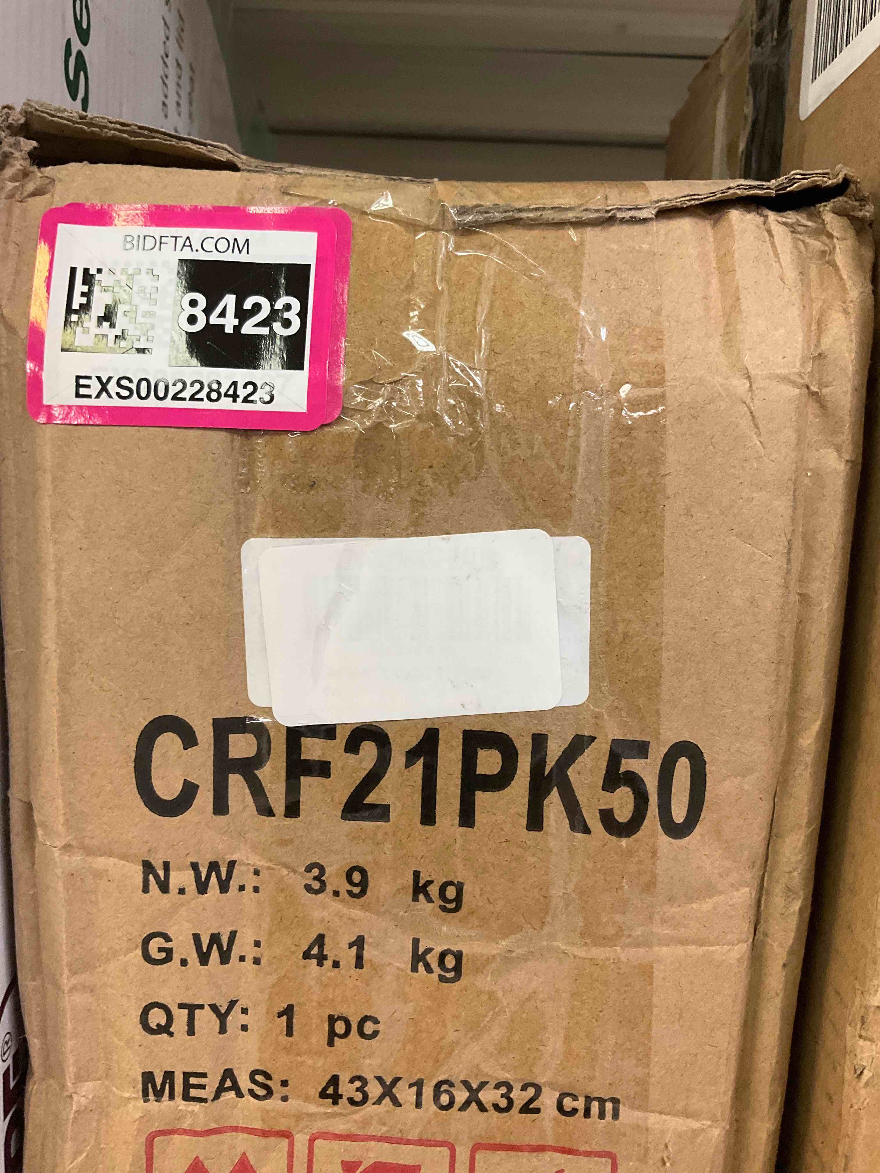 https://s3.amazonaws.com/lotting-images-prod/bidfta/EXS00228423_1687304721492.jpeg