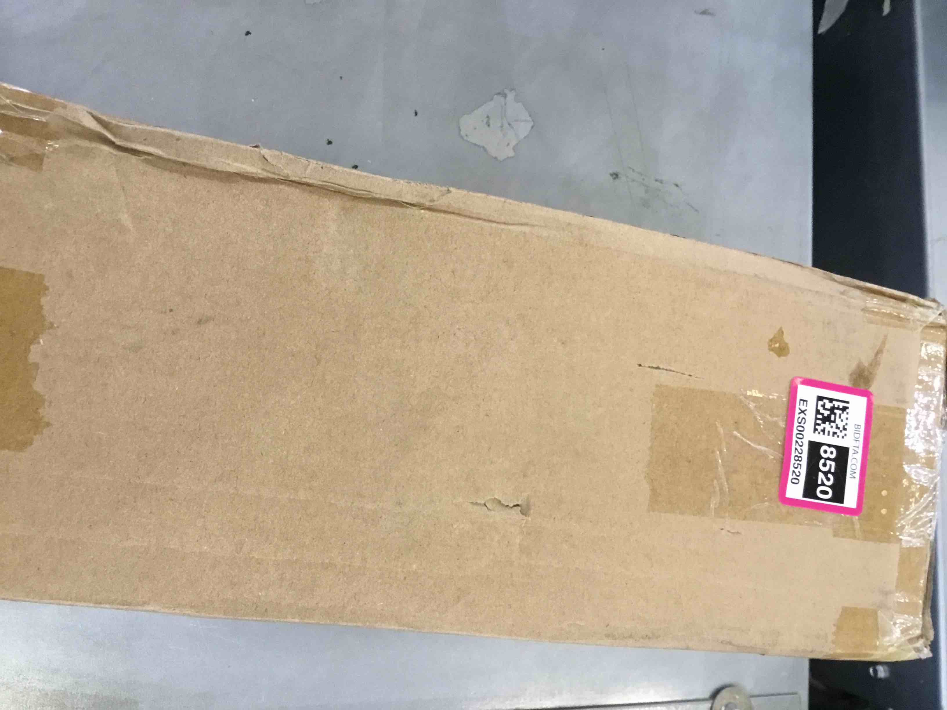 https://s3.amazonaws.com/lotting-images-prod/bidfta/EXS00228520_1685730988120.jpeg