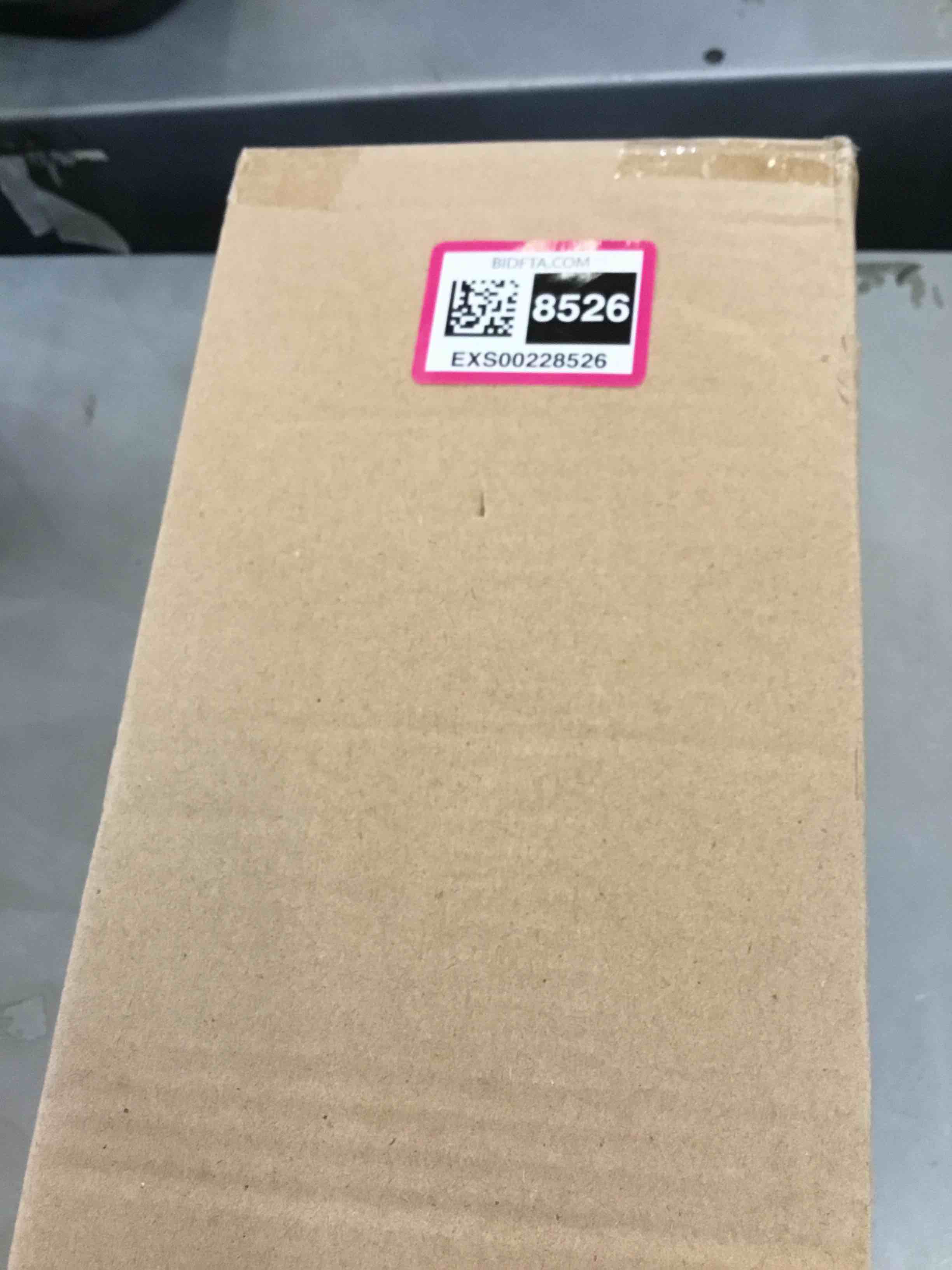 https://s3.amazonaws.com/lotting-images-prod/bidfta/EXS00228526_1685731507151.jpeg