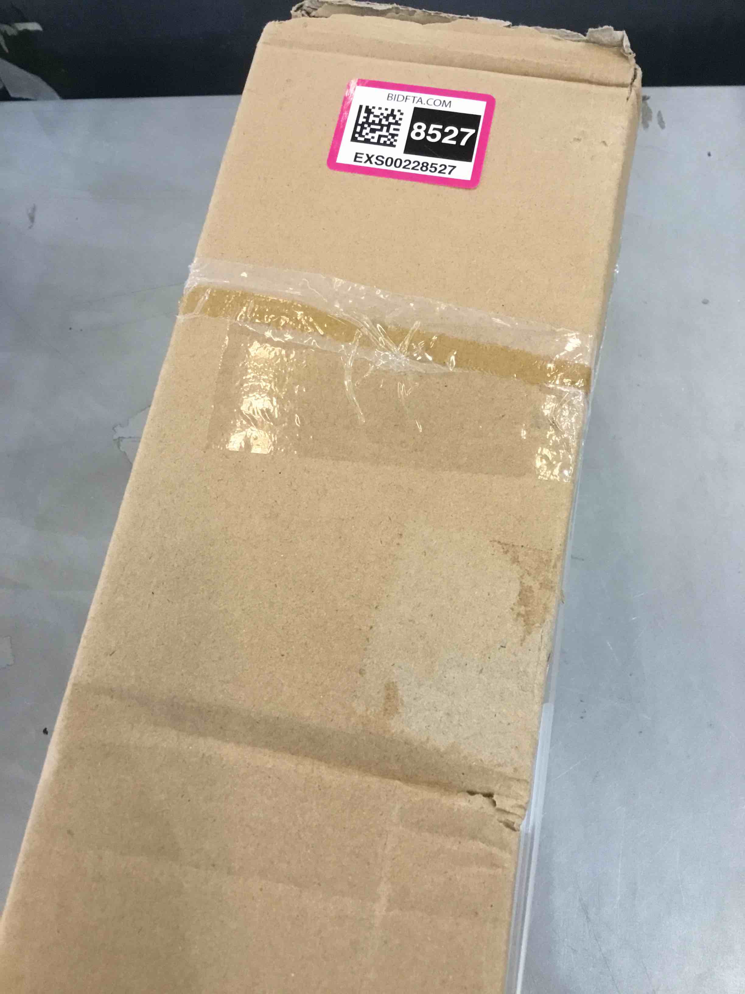 https://s3.amazonaws.com/lotting-images-prod/bidfta/EXS00228527_1685731612434.jpeg