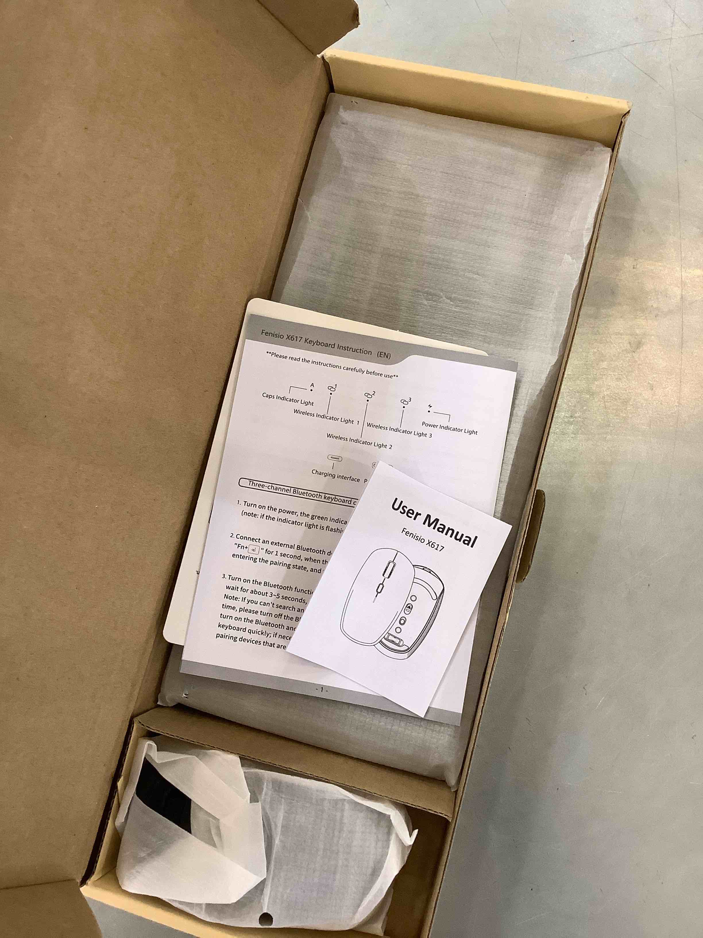 https://s3.amazonaws.com/lotting-images-prod/bidfta/EXS00229025_1685719990331.jpeg