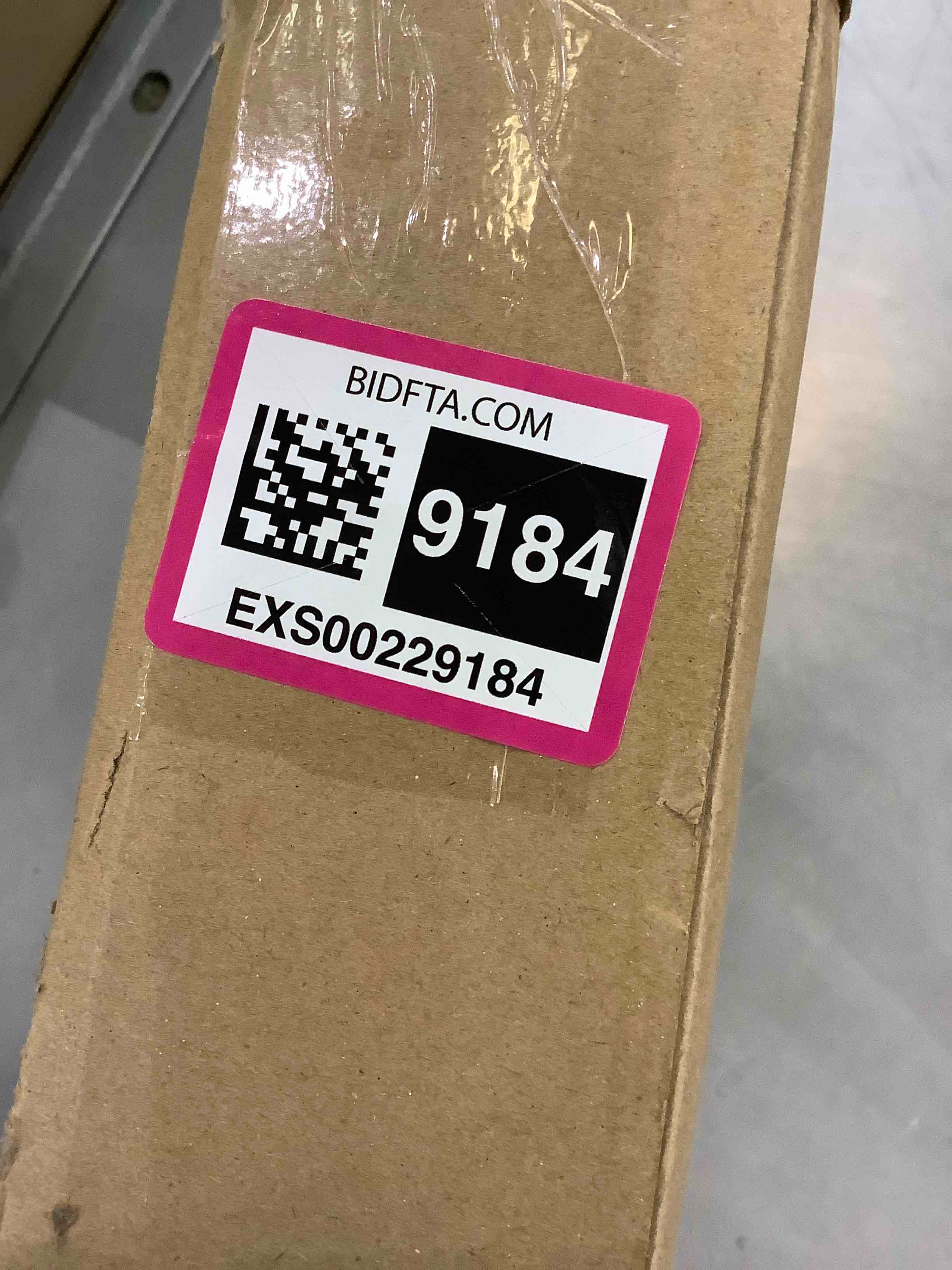https://s3.amazonaws.com/lotting-images-prod/bidfta/EXS00229184_1685972606163.jpeg