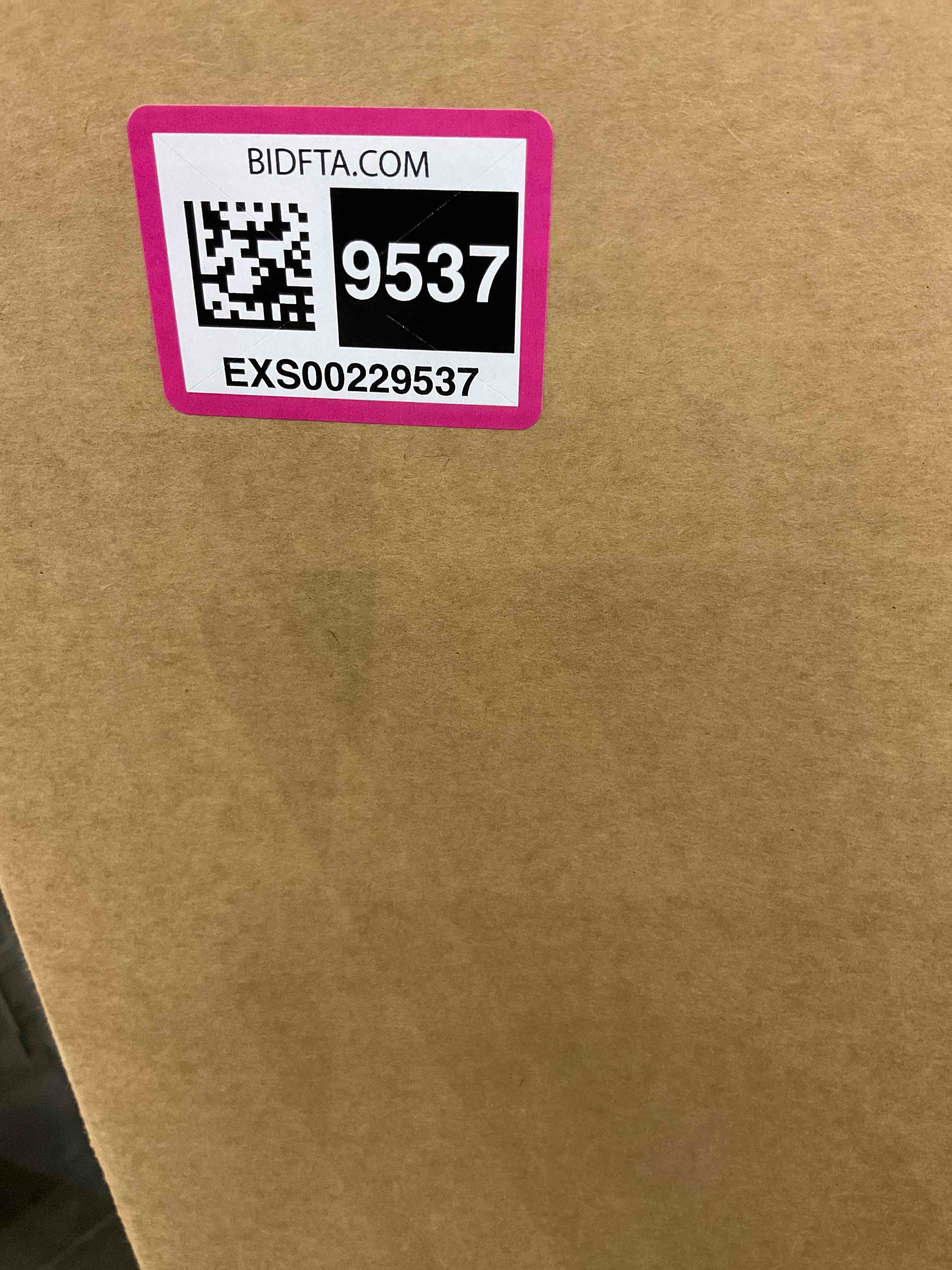 https://s3.amazonaws.com/lotting-images-prod/bidfta/EXS00229537_1685968217617.jpeg