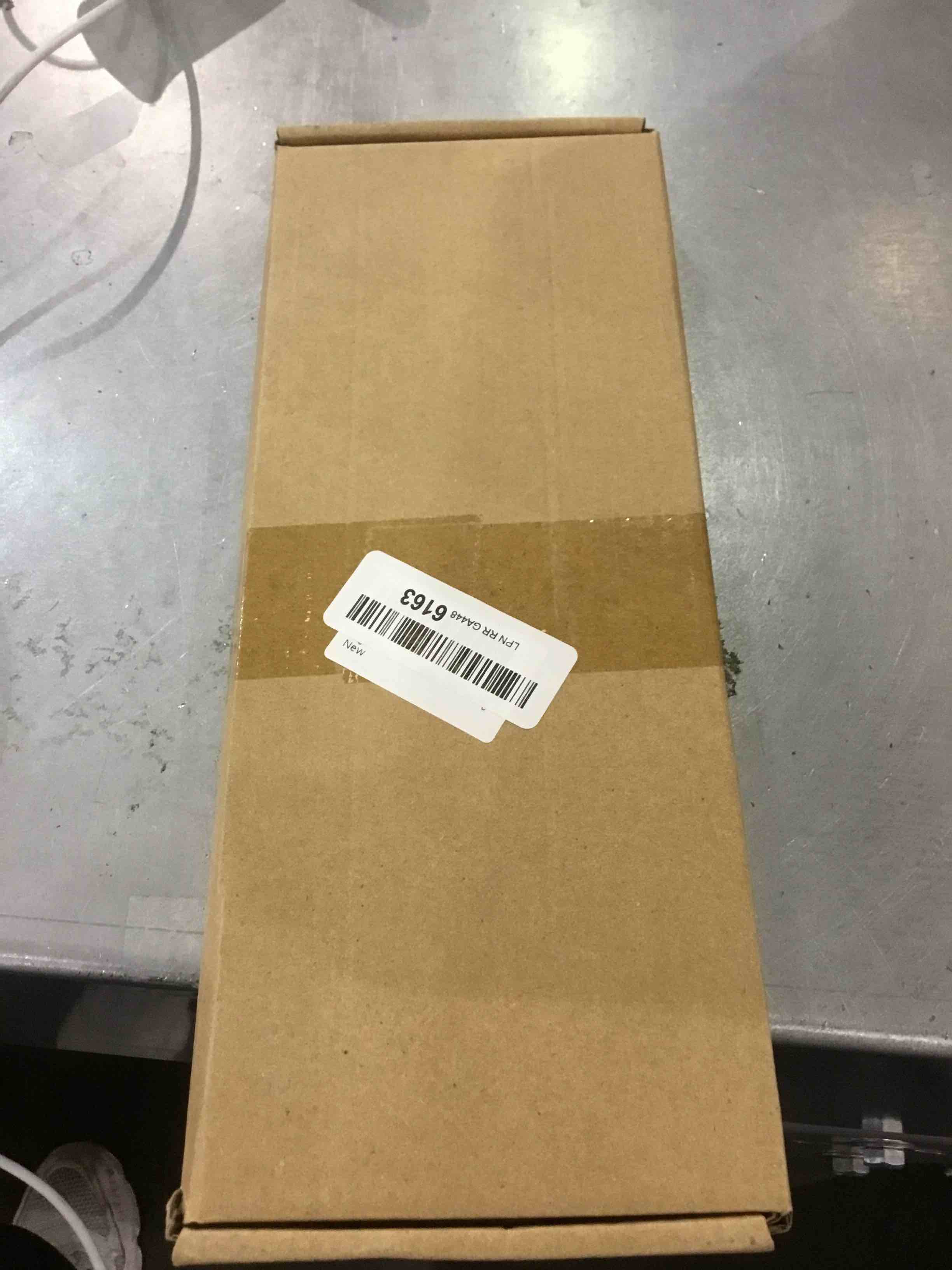 https://s3.amazonaws.com/lotting-images-prod/bidfta/EXS00231649_1683824647670.jpeg