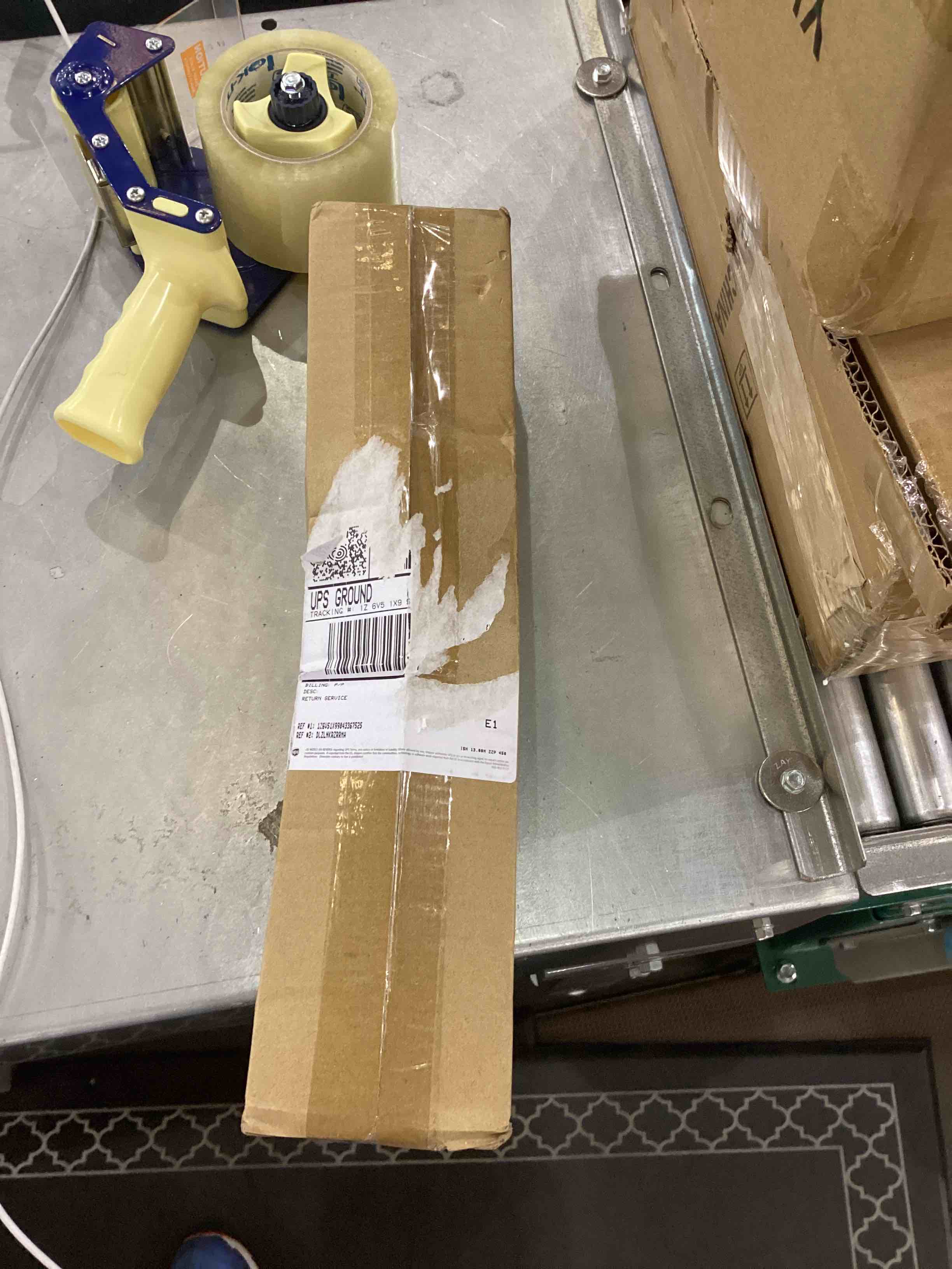 https://s3.amazonaws.com/lotting-images-prod/bidfta/EXS00231890_1684341737727.jpeg