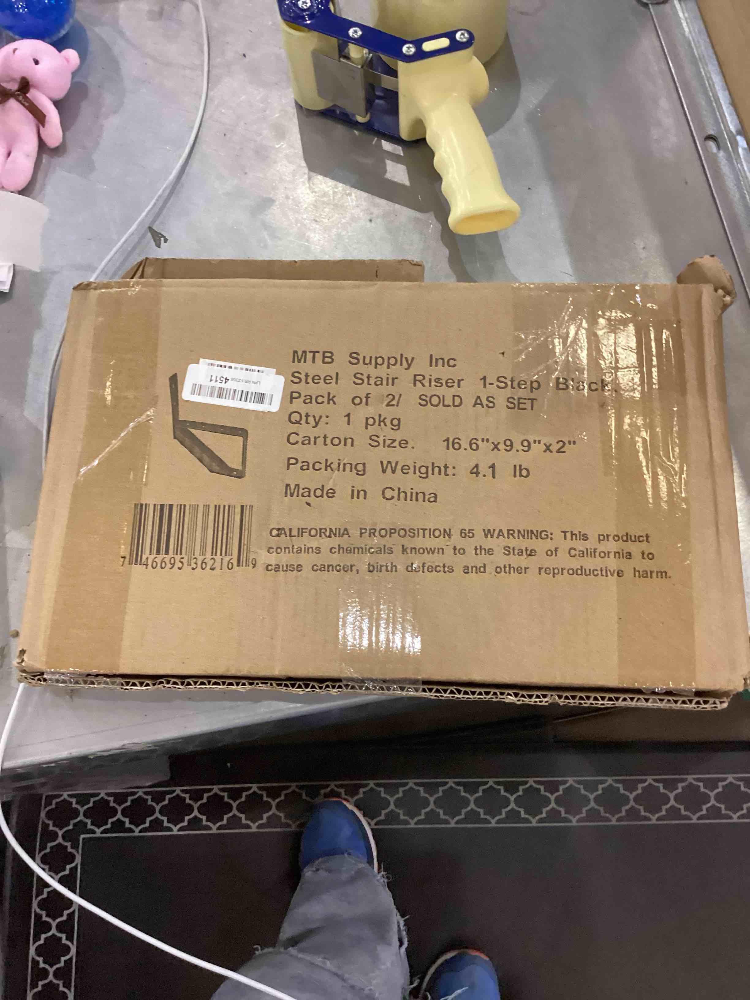 https://s3.amazonaws.com/lotting-images-prod/bidfta/EXS00231892_1684341870181.jpeg