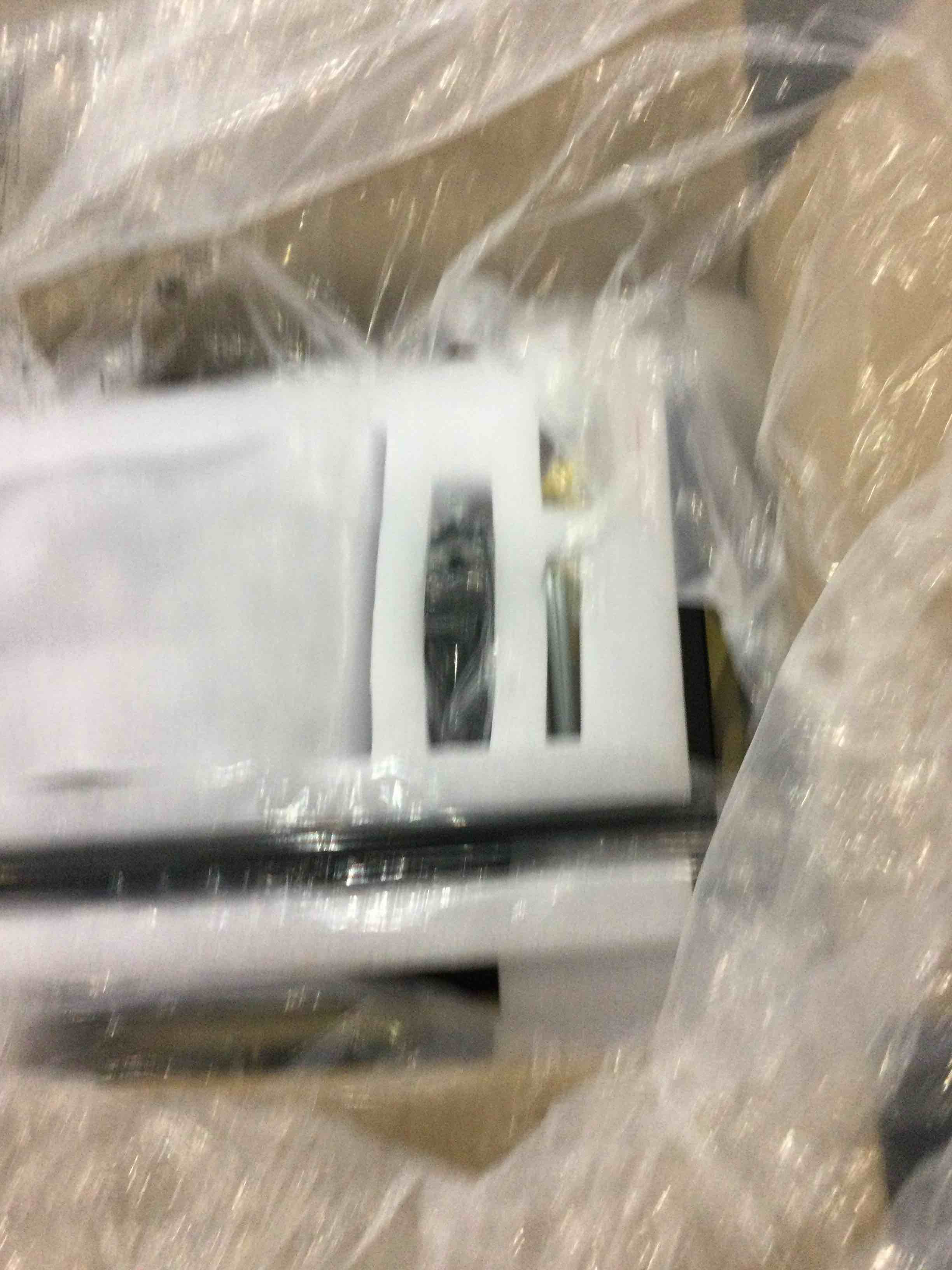 https://s3.amazonaws.com/lotting-images-prod/bidfta/EXS00238275_1684756396814.jpeg